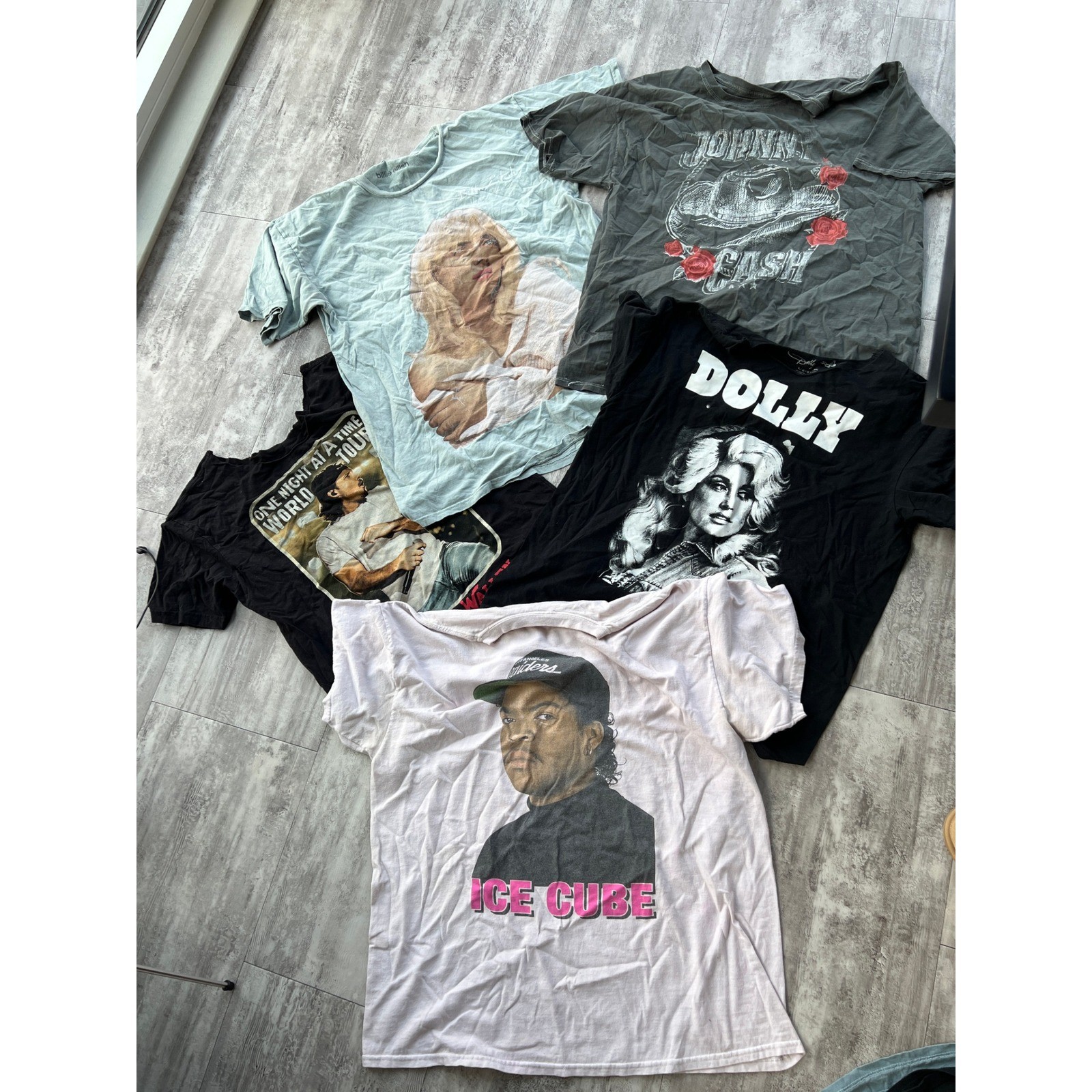 Graphic Band Tee Wholesale Lot Nirvana Dolly Parton Guns N Roses 2Pac 25 Shirts gallery