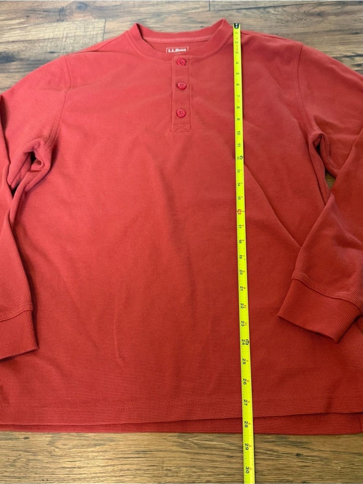 L.L.Bean Mens Long Sleeve Henley Traditional Fit Shirt Mens Medium Waffle Knit gallery