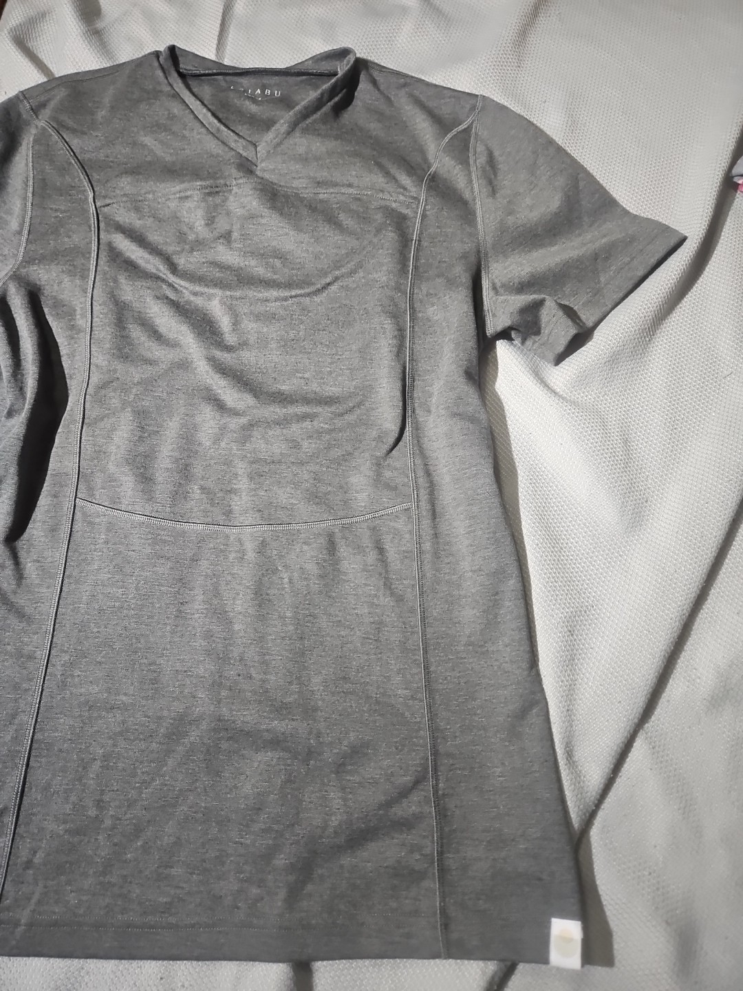 Lalabu Shirt Men Large Gray Dad Baby Carrier Kangaroo Pocket SS Stretch Tee gallery