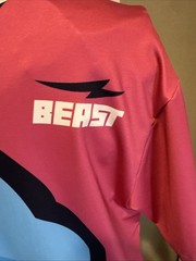 Mr Beast Gaming Performance V Neck Jersey Men’s Size Medium Pink & Blue Panther