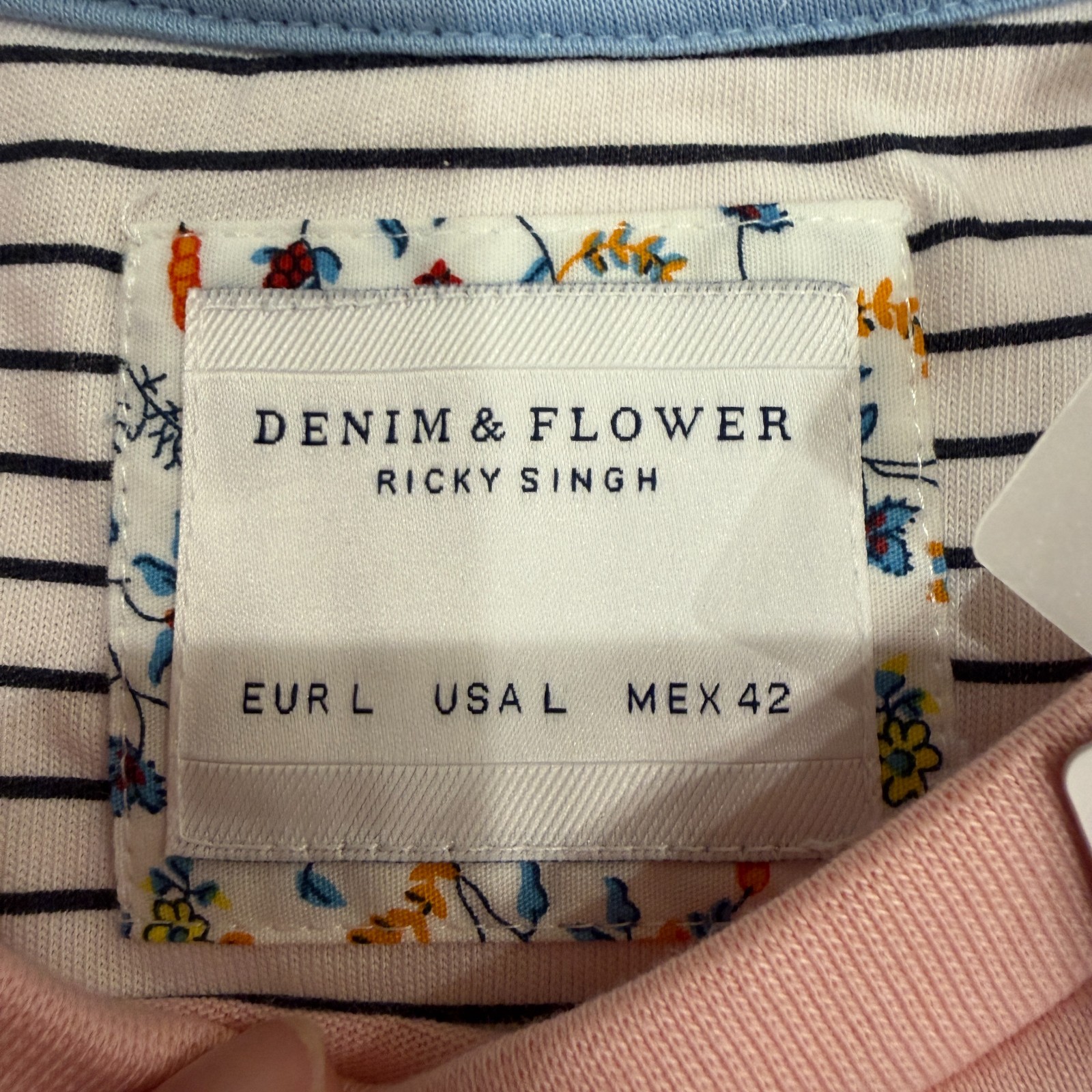 New Denim and Flower Ricky Singh Large Pink Crane Print T shirt gallery