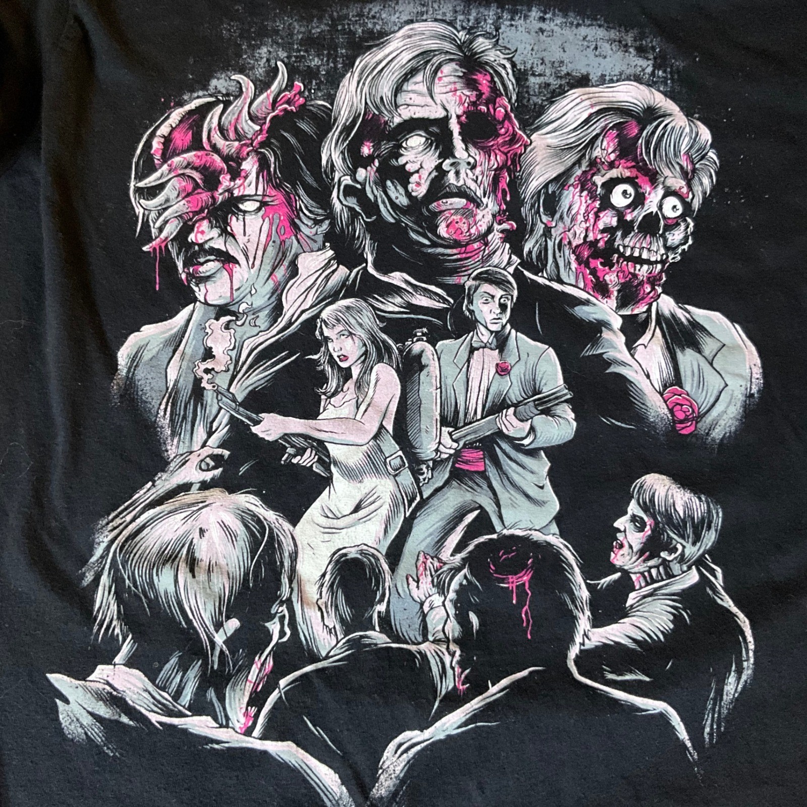Super Rare Fright Rags Zombie Apocalypse Graphic TShirt M Black Horror Sci Fi gallery