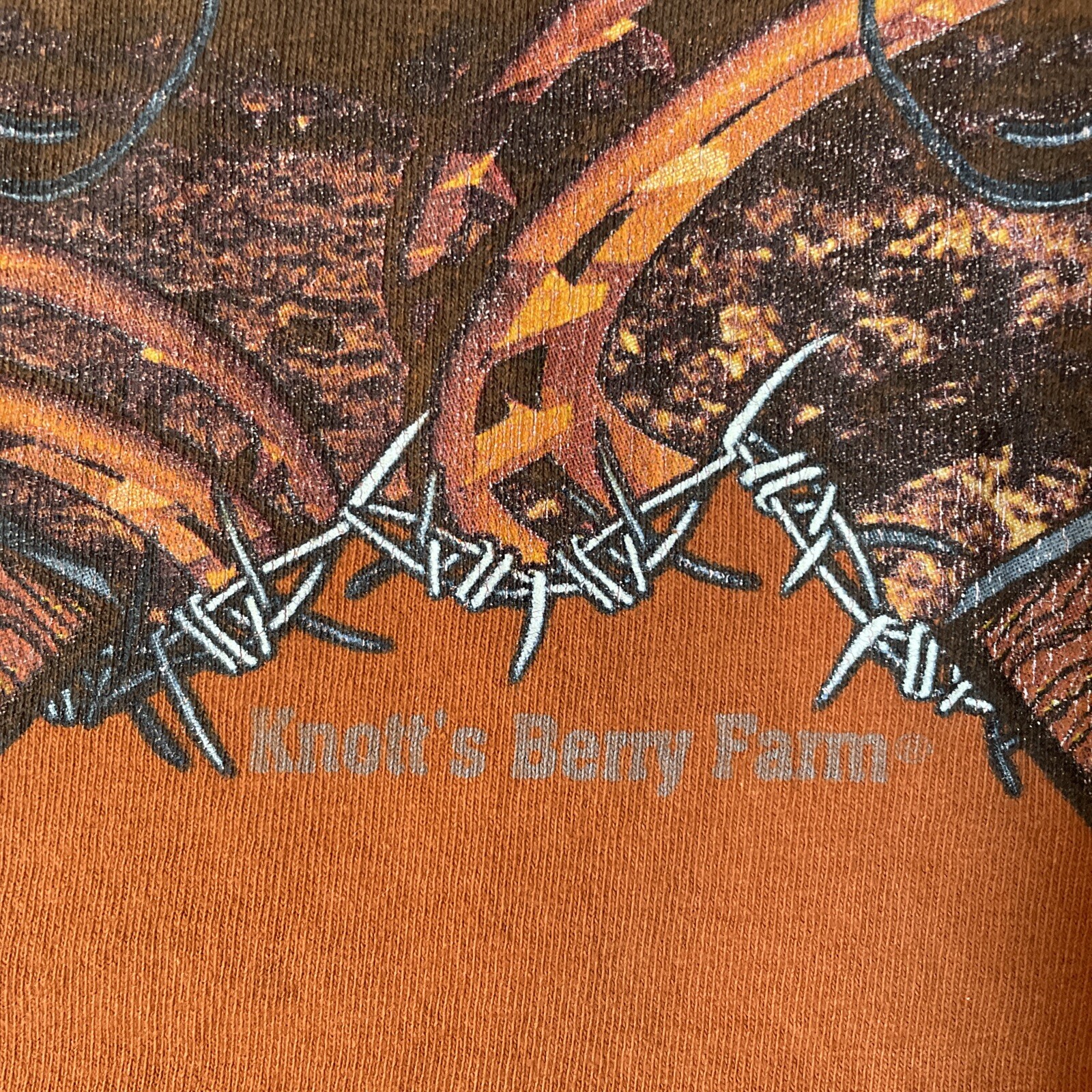 Vtg Knotts Berry Farm Ca Men’s XL Silver Bullet Burnt Orange Graphic T Shirt gallery