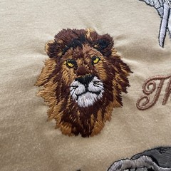 Airborne Light Brown The Big Five Embroidered Animal T Shirt Size Large NWT