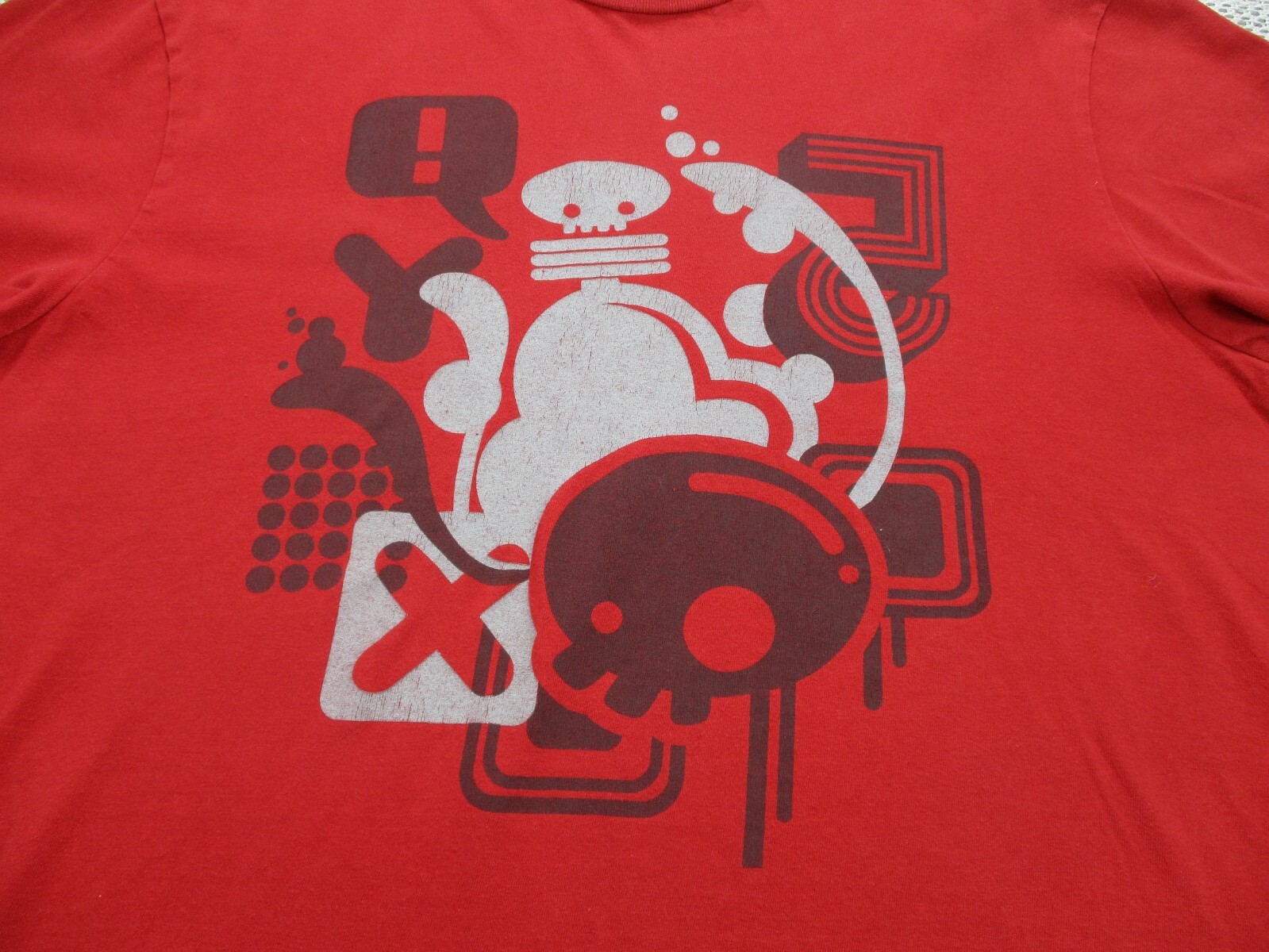 VTG Nike Shirt Mens XL Nike Gray Tag Red Abstract Print Sports Casual 80's gallery