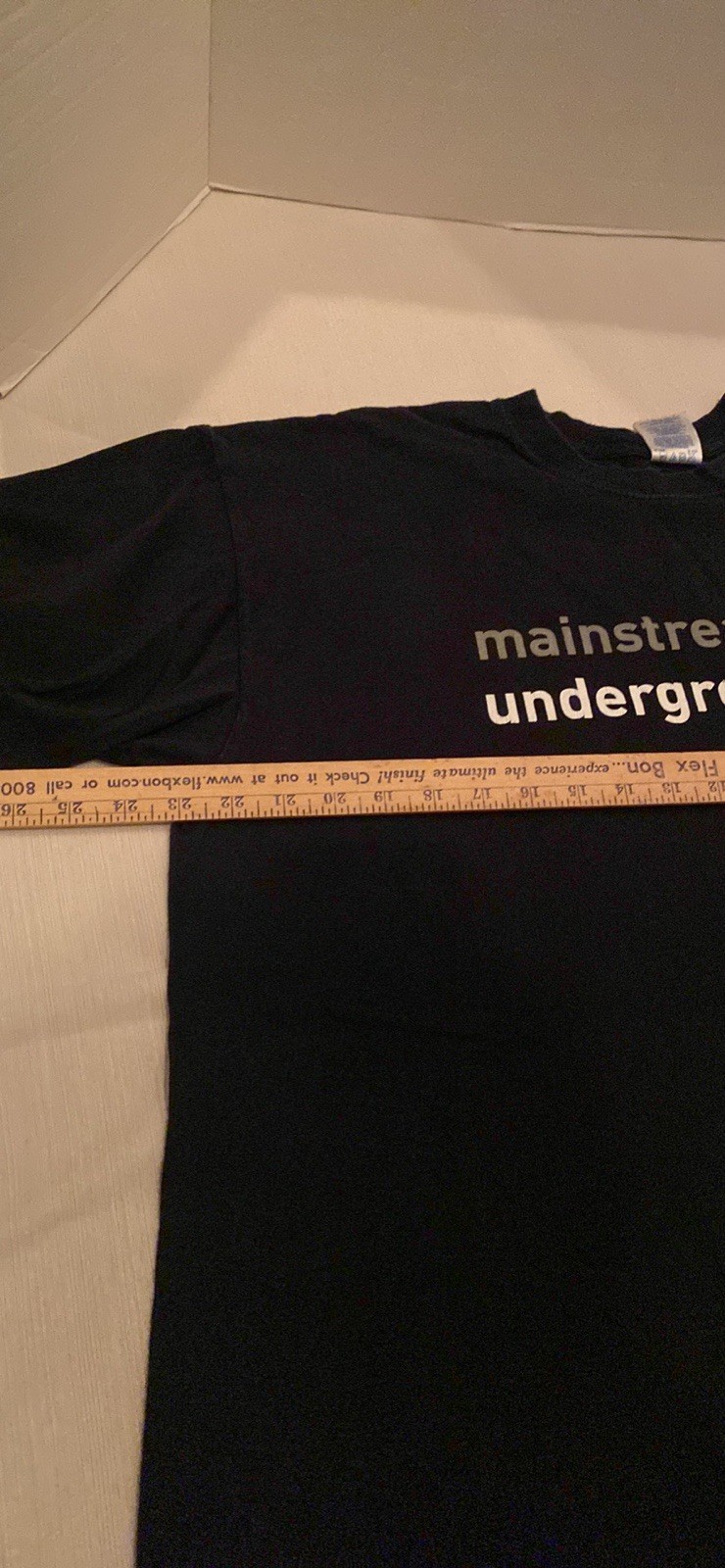 Statement T-shirt-mainstream Media Off-Underground On-size XL-great condition gallery