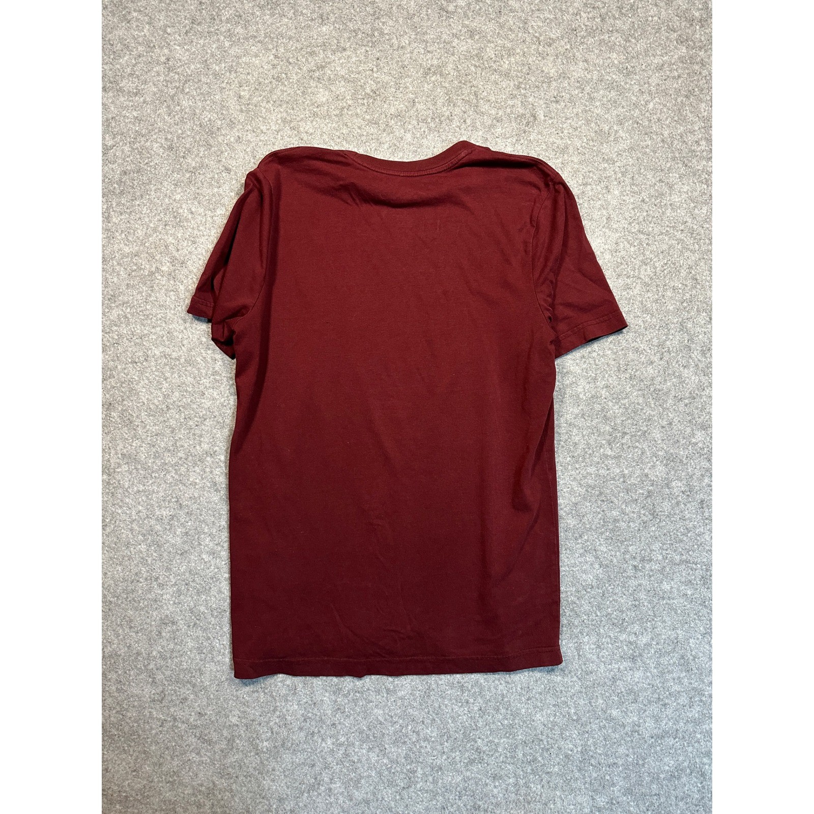 St. John's Bay Classic Menswear T-Shirt Small Burgundy Cotton Blend Short Sleeve gallery