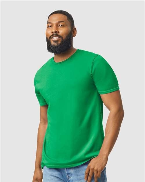 Gildan 64000 Softstyle T-Shirt Adult Unisex Cotton Tee - Bulk Clearance gallery