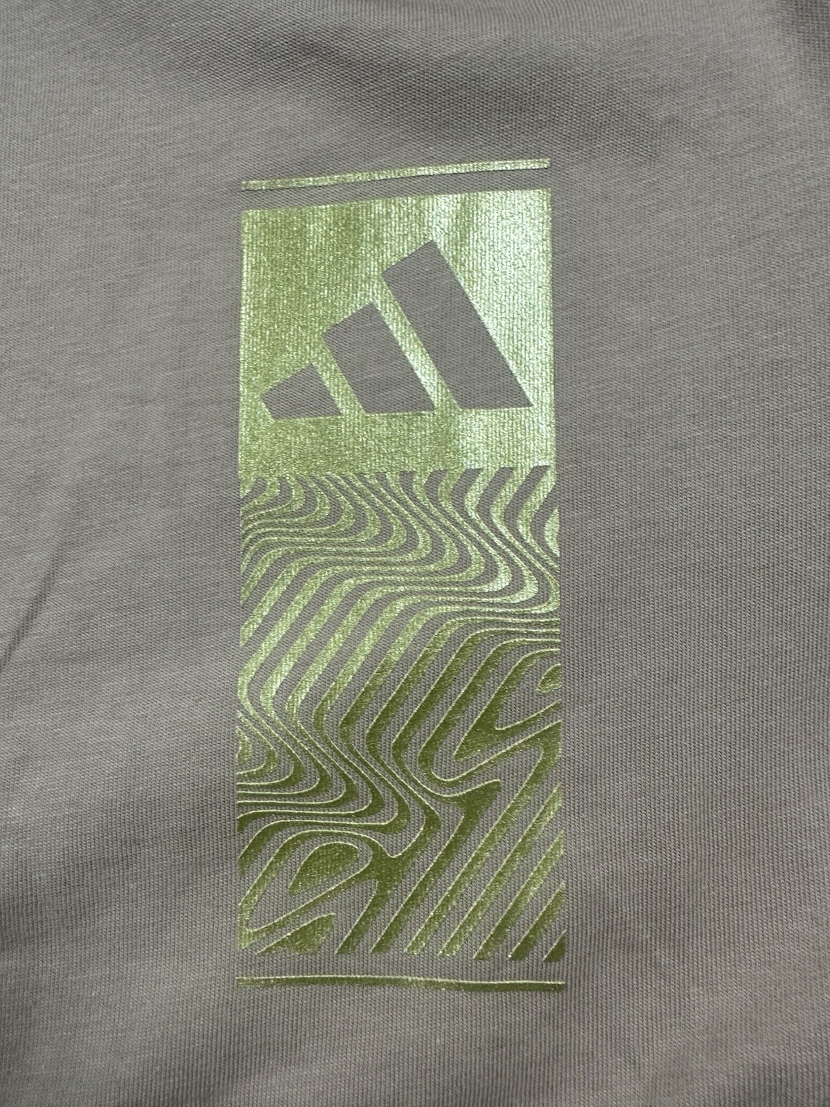 NEW Adidas Shirt Mens Warm Sandstone Tech Outlinet Graphic Casual Cotton Small gallery
