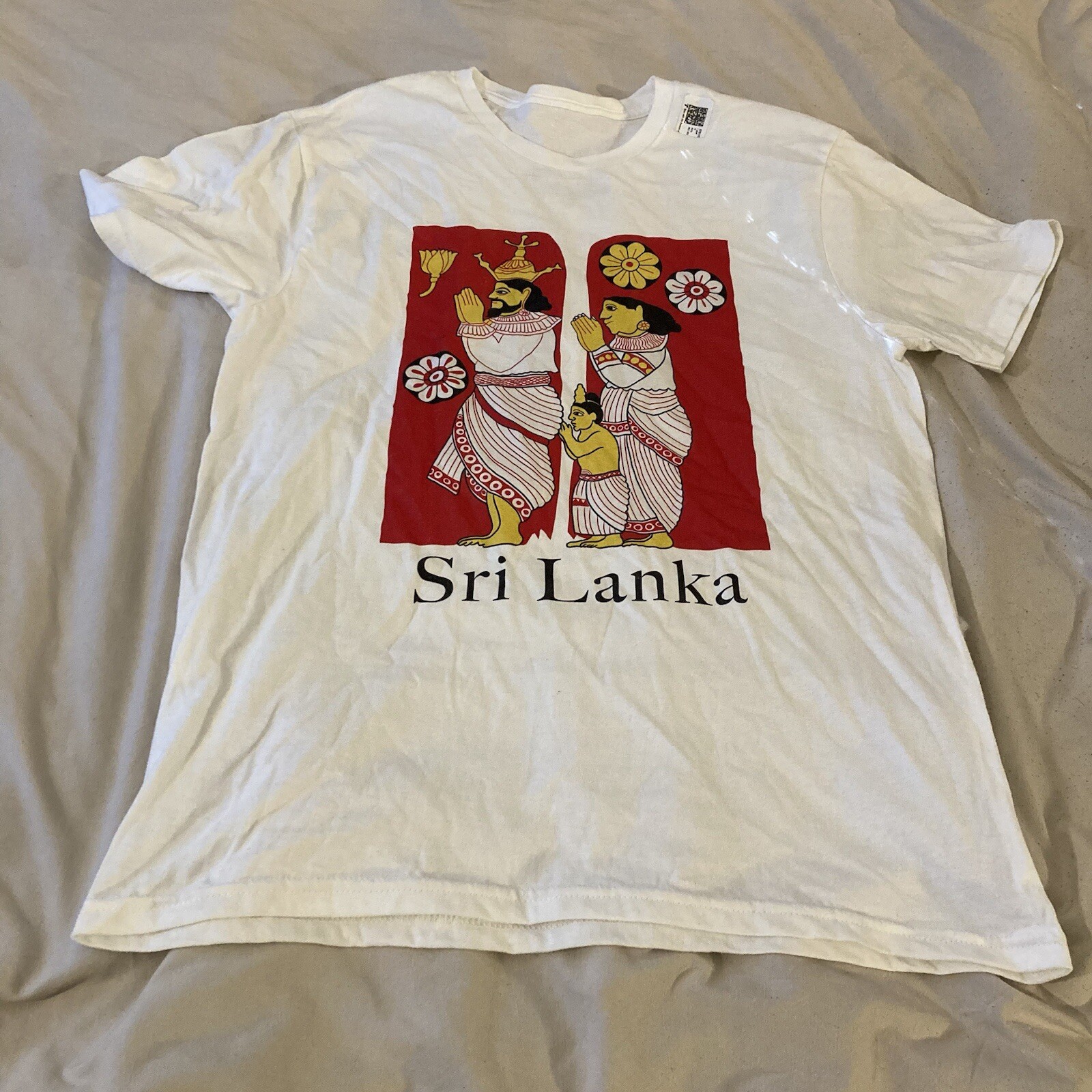 Sri Lanka Men’s MEDIUM White T-Shirt Graphic Art Design Printed Top gallery