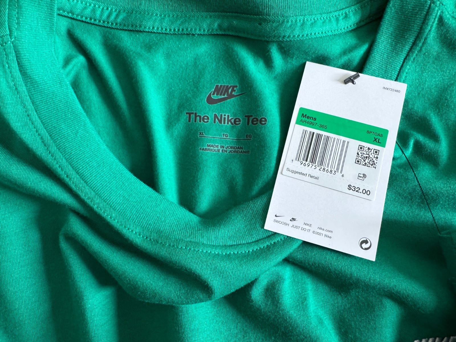 Nike Mens Sportswear Cotton Embroidered T-Shirt Malachite Green Sz M/XL /2XL New gallery
