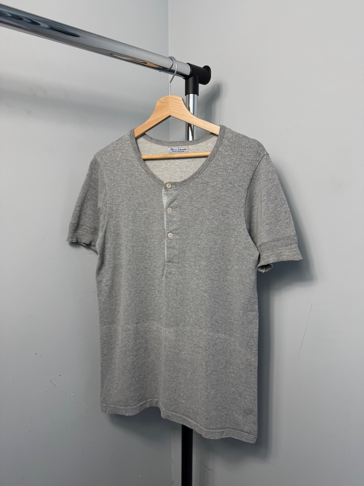 Merz b. Schwanen Men’s Gray Short Sleeve Henley T-Shirt Size 5 M 100% Cotton