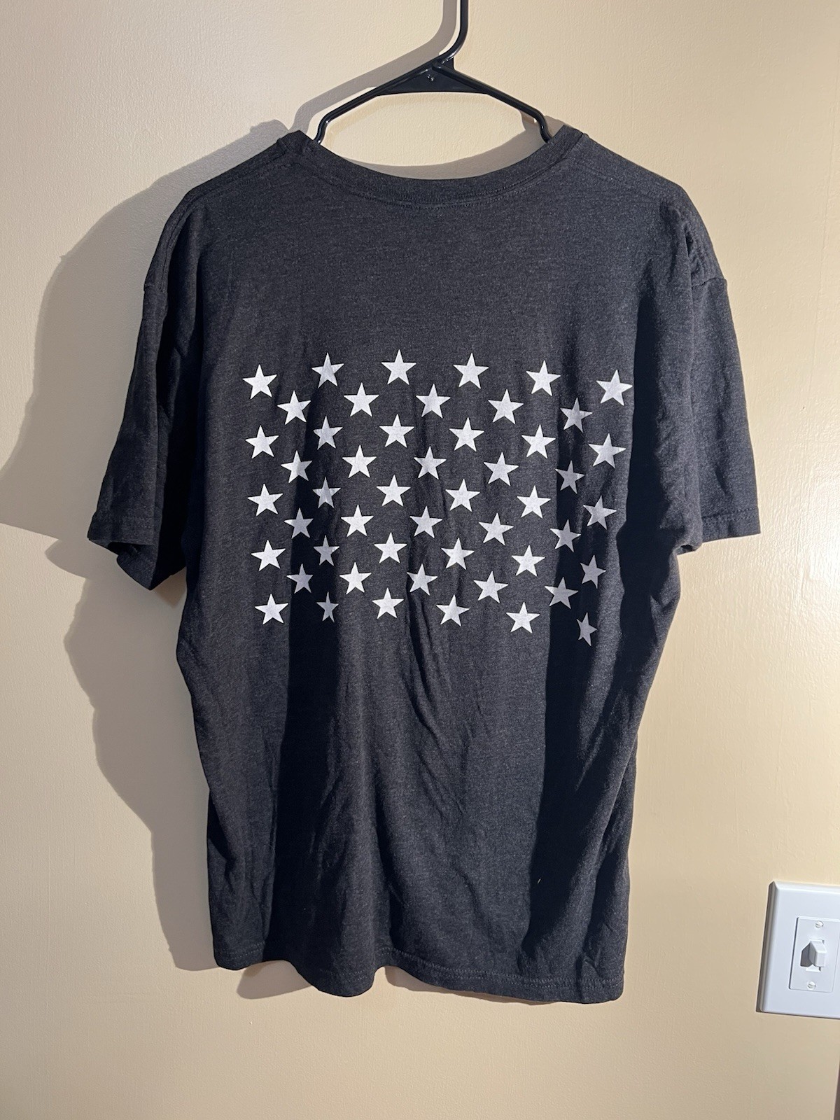 Men’s Jekyll And Hyde Charcoal American Flag Logo Short Sleeve T-Shirt Size XL gallery
