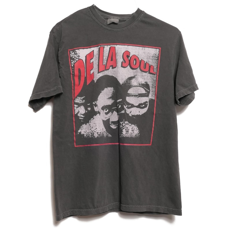 De La Soul 3 Feet High Rising Tee – Golden Age Hip Hop Heavyweight Shirt gallery