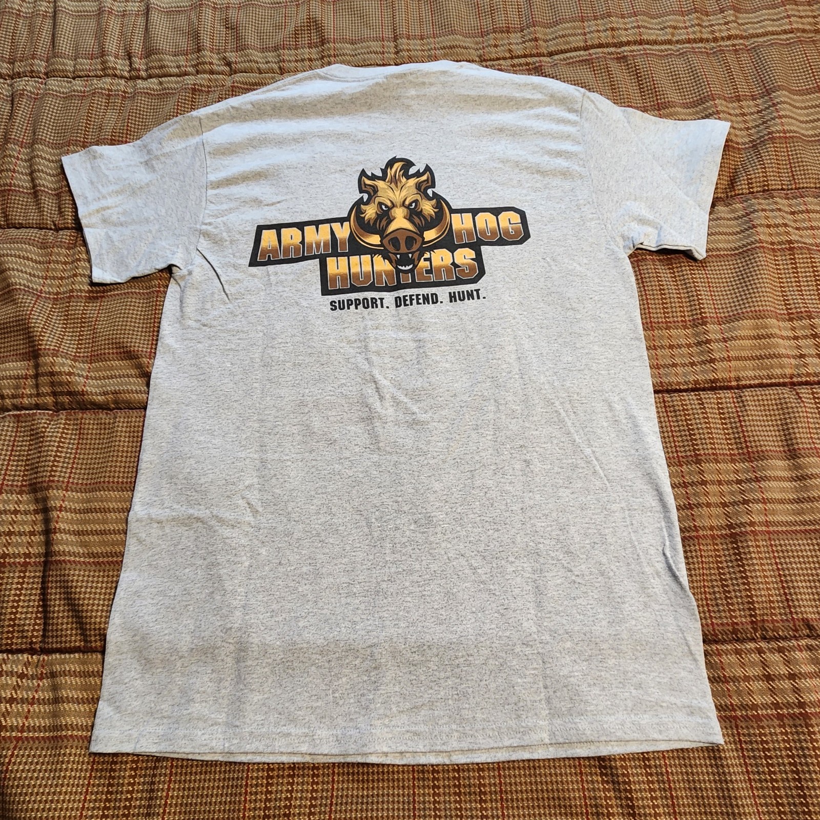 Army Hog Hunters Graphic T-Shirt Med Mens Grey Double Sided Gildan Ultra Cotton gallery