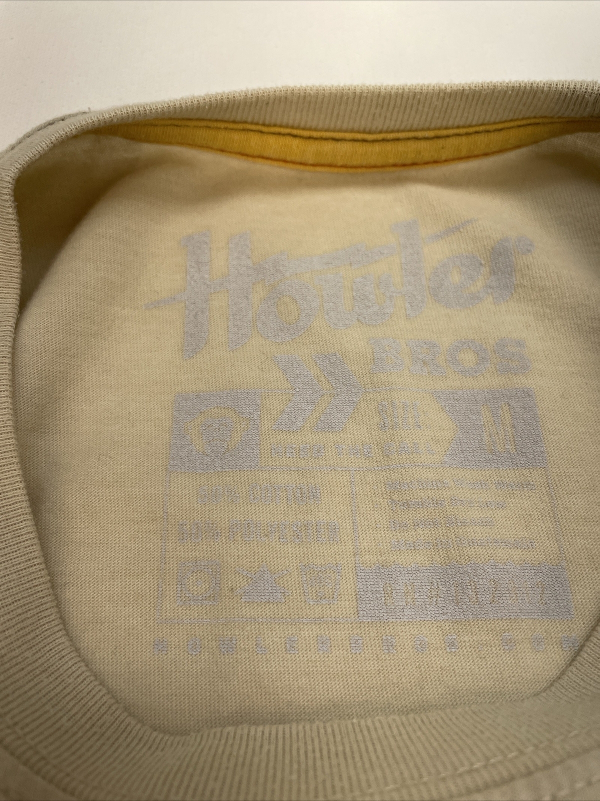 Howler Brothers Heed The Call 50 Poly 50 Cotton T-shirt Men’s M Tan Monkey gallery