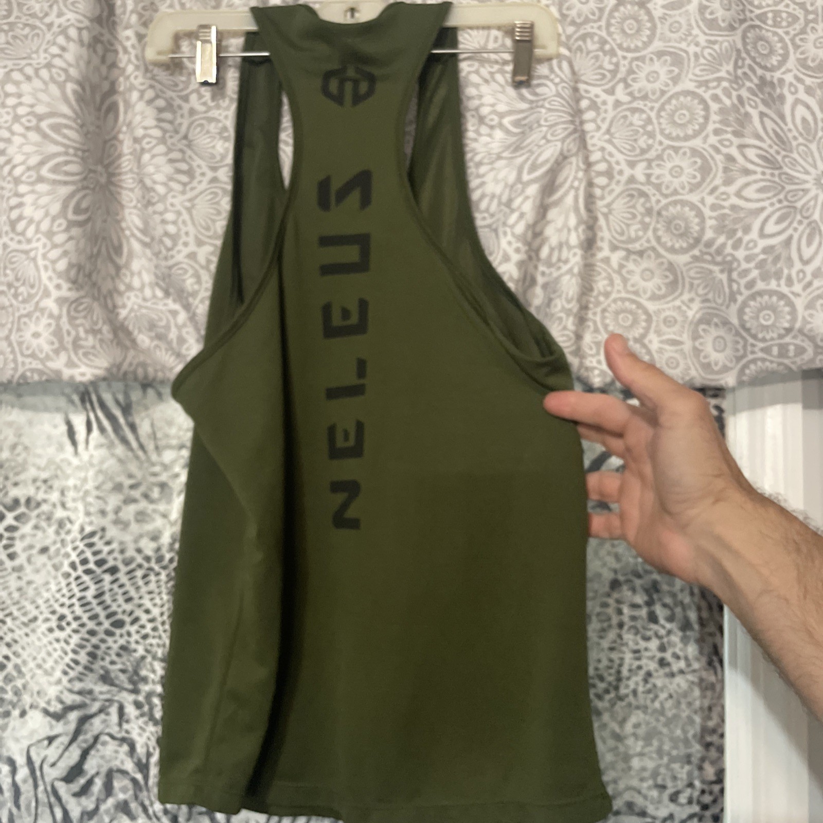 NELEUS 'Dry Fit Logo Muscle' Mesh Tank Top Mens Sz Small Gym Workout Olive A66 gallery