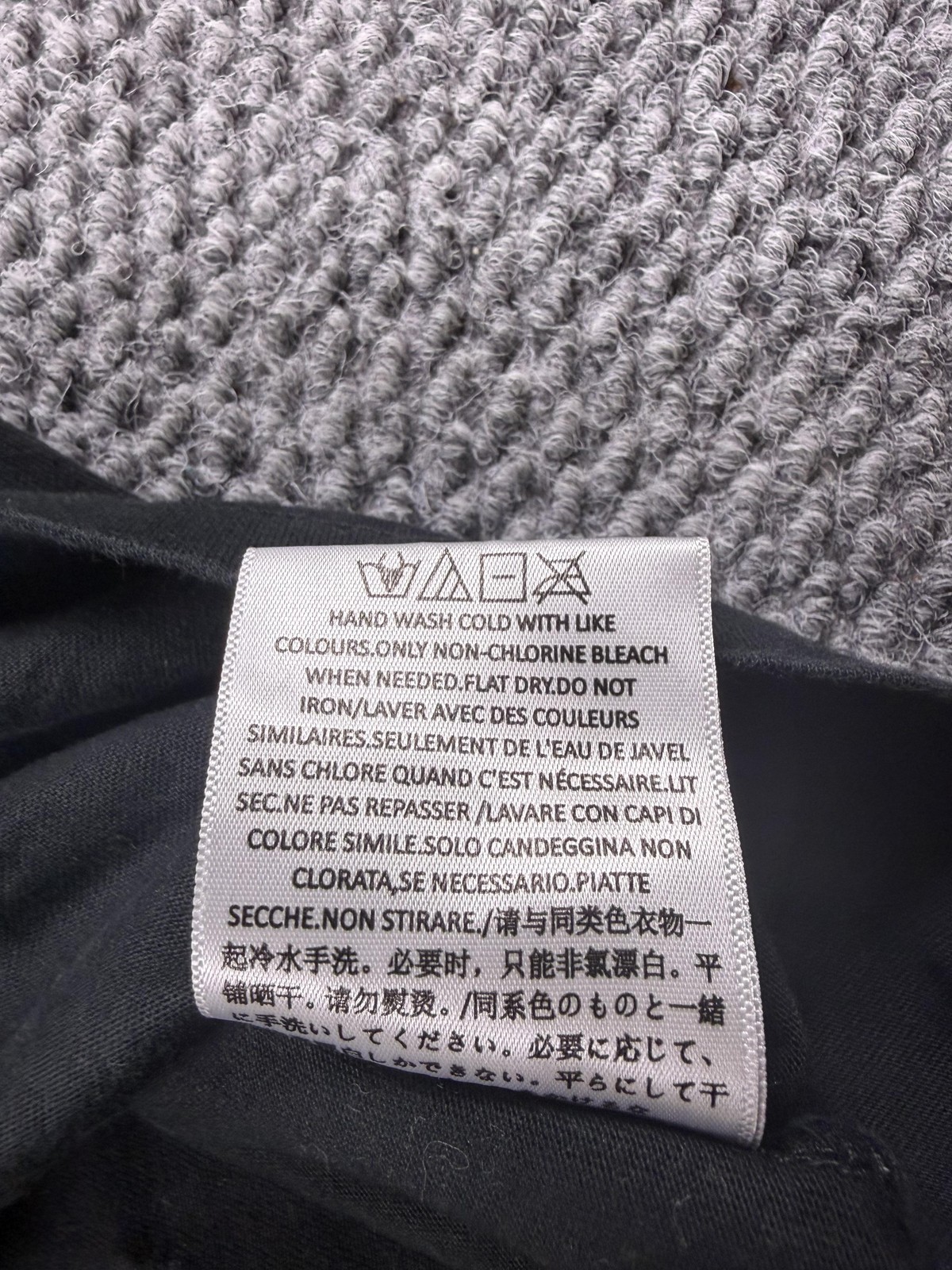 Fear Of God Essentials Shirt Mens Large Black Logo Graphic Front Back Tee gallery