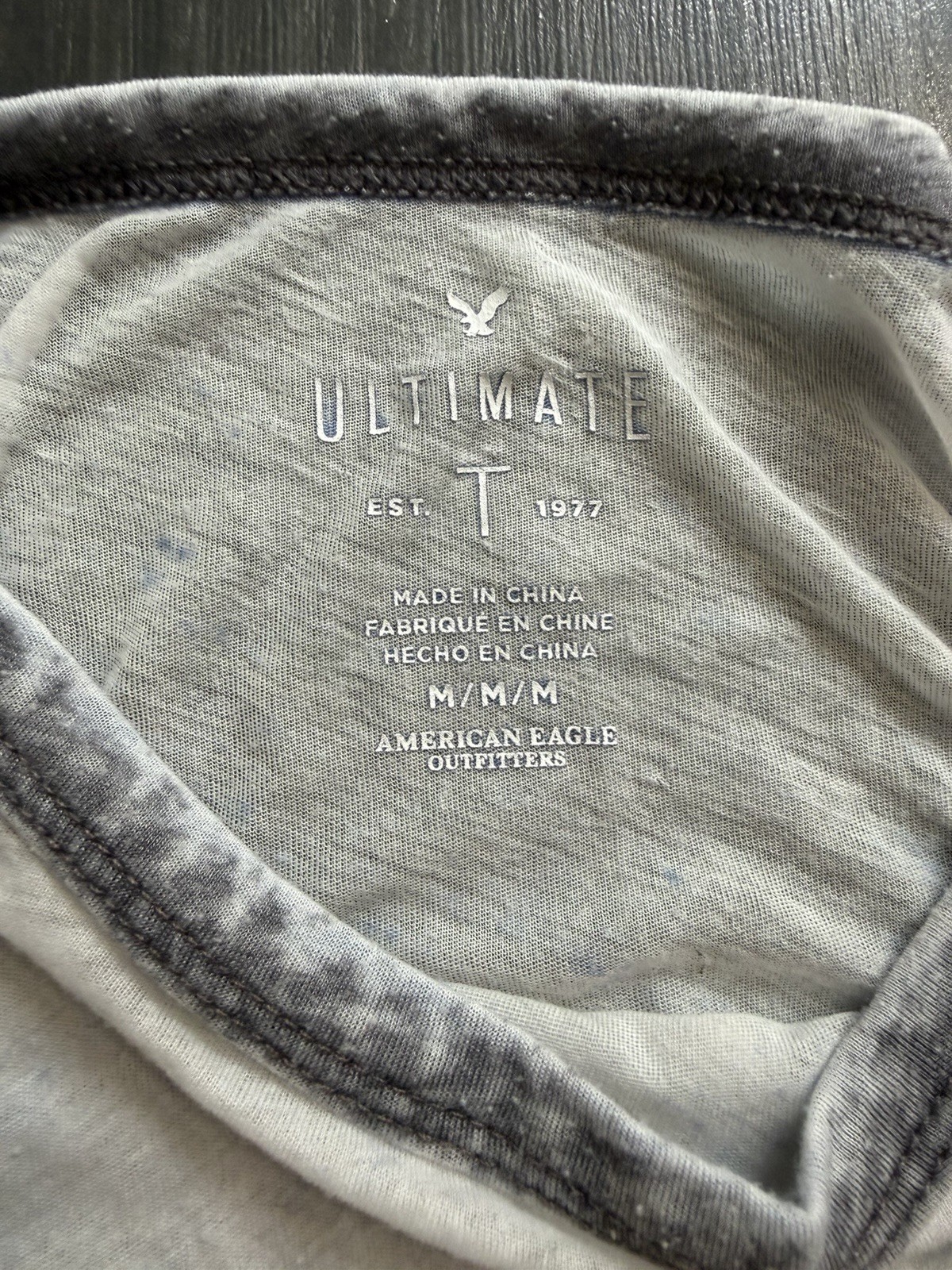 American Eagle Ultimate Tee Gray Acid Wash Pocket T-Shirt Women’s Medium gallery