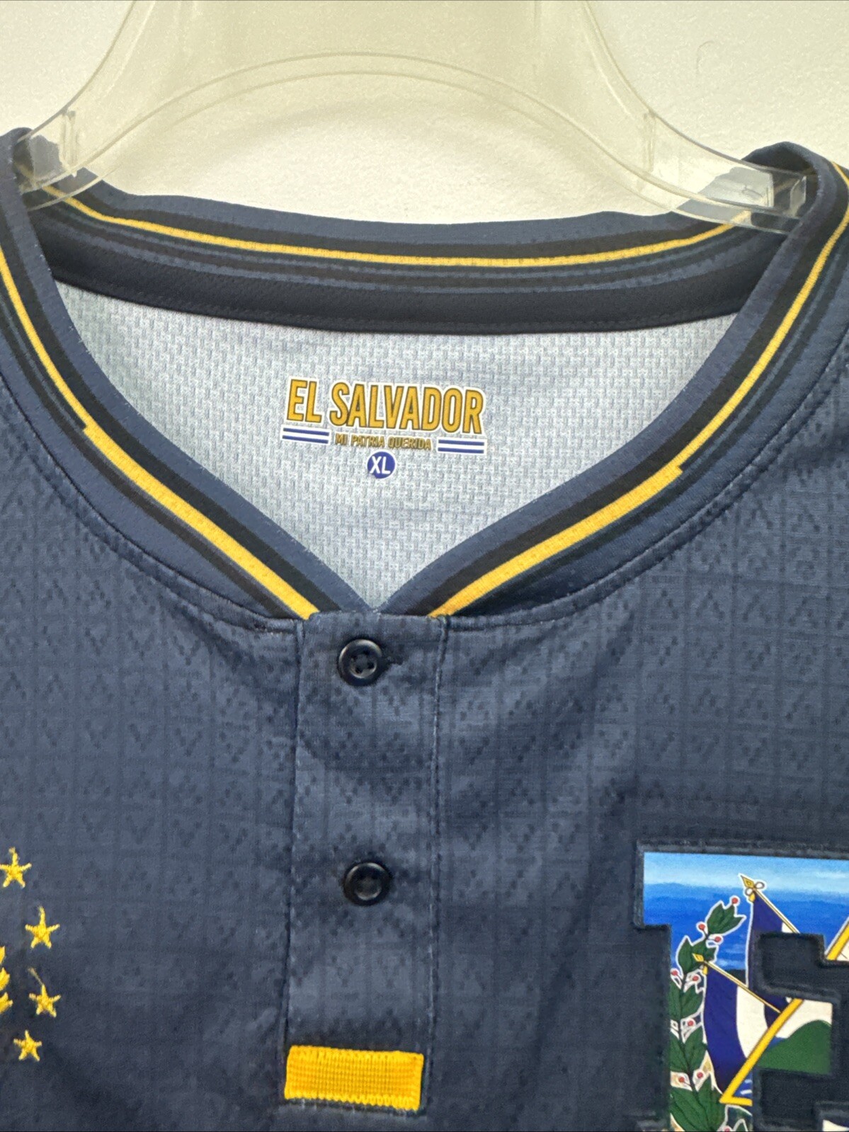 El Salvador Camisas Talla XL gallery
