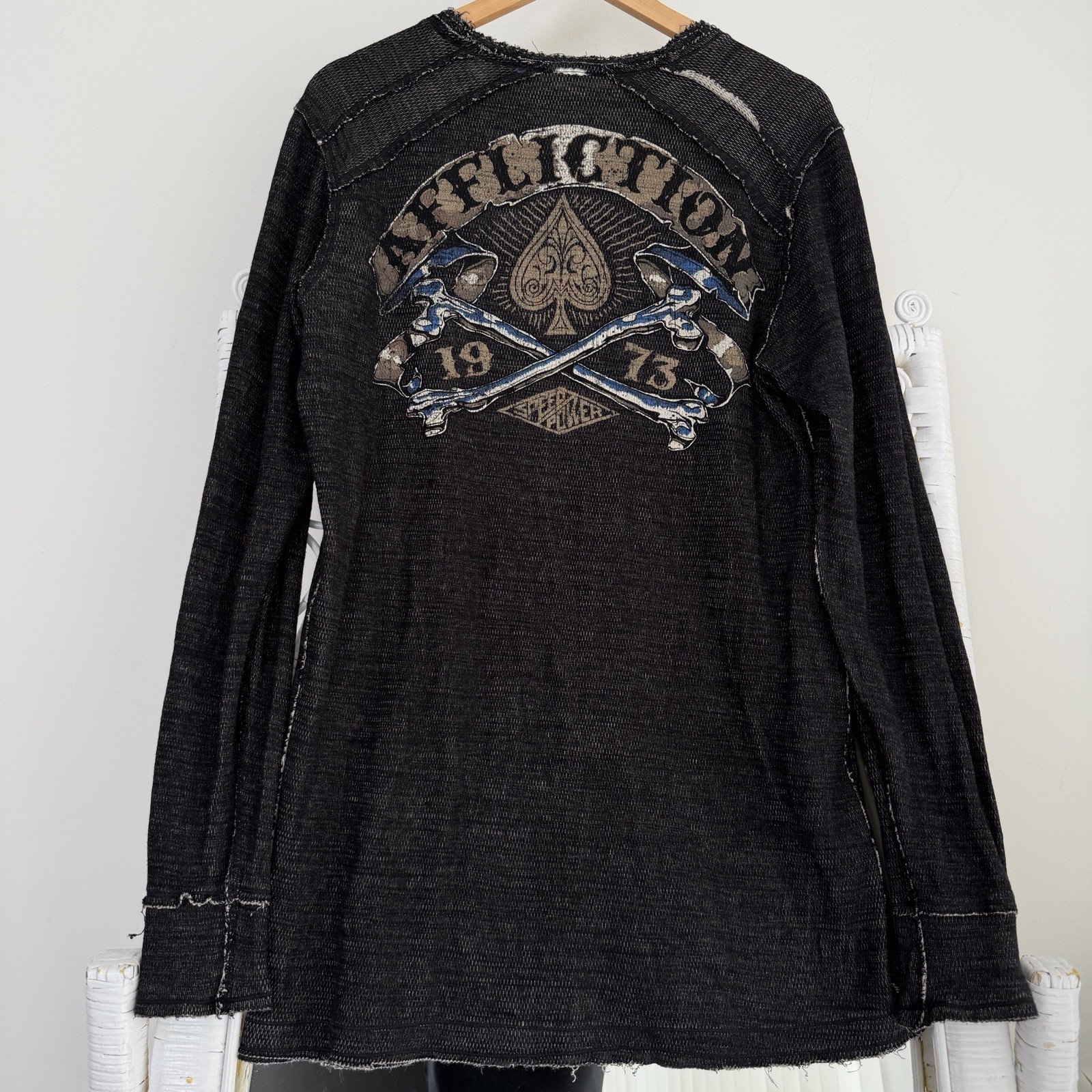 Affliction Reversible Thermal Shirt Mens Large Waffle Knit long Sleeve Y2K Wings gallery
