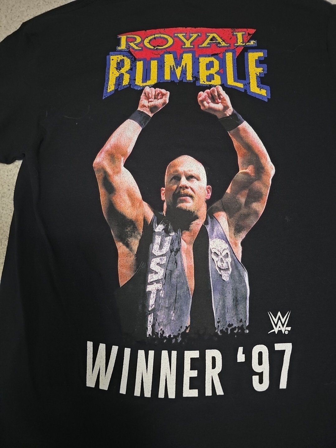 STONE COLD STEVE AUSTIN Retro WWE Legends Royal Rumble WINNER '97 Tshirt Medium gallery