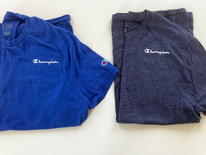 Champion t-shirt men size L, 2 pack, pre-owned