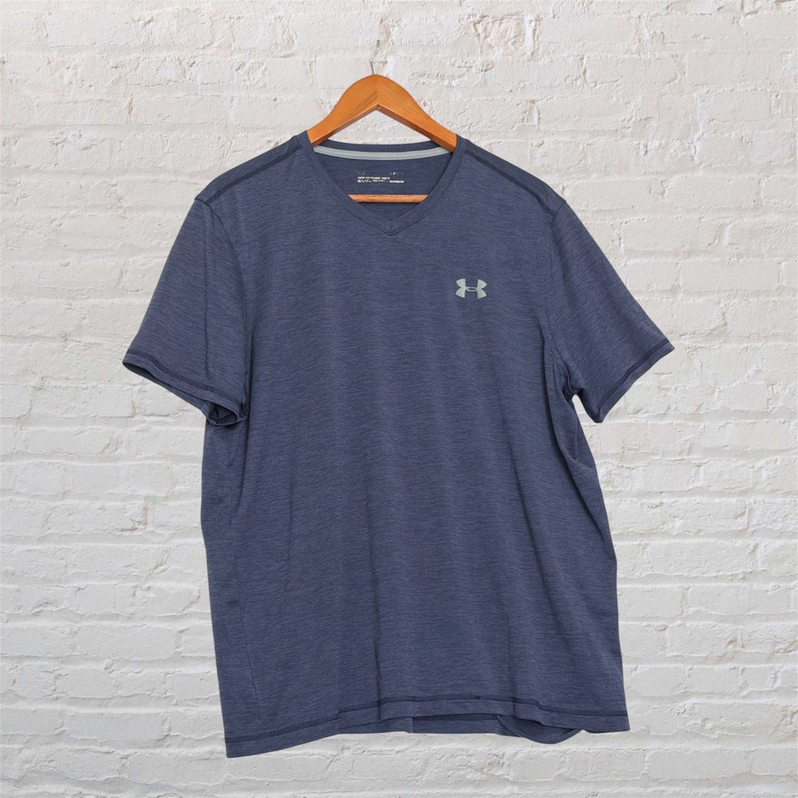 Under Armour HeatGear Mens V-Neck T-Shirt Navy Blue Heather Loose Fit Large