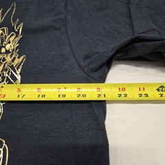 EUC Sz LARGE Elder Scrolls Loot Crate Black Shirt Gold Foil Graphic Long Sleeve