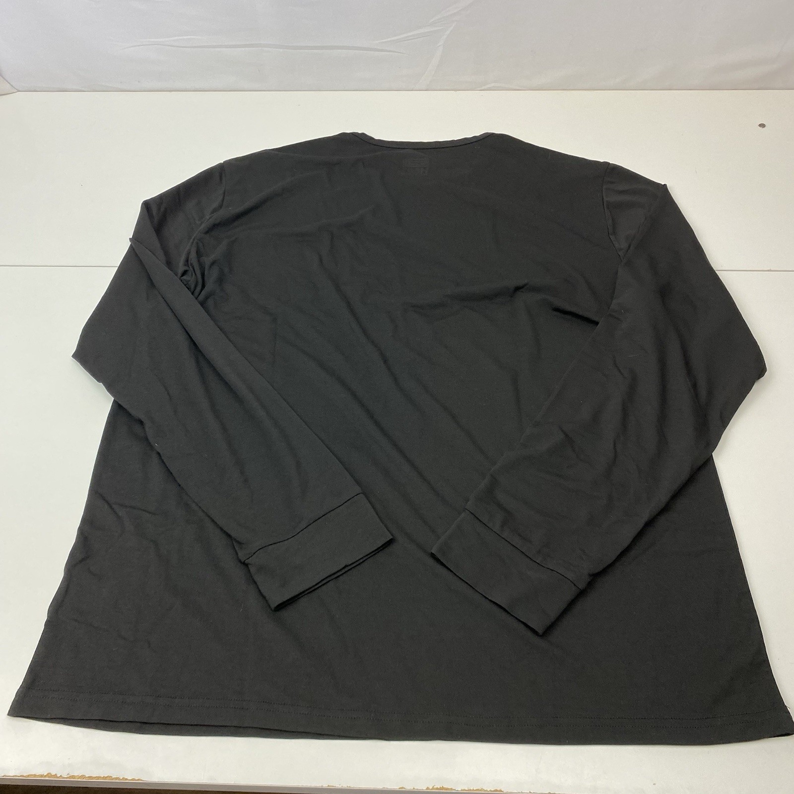 Lot Of 2 32 Degree Heat Men’s XL Extra Large Black Thin Lightweight T Shirt Pack gallery