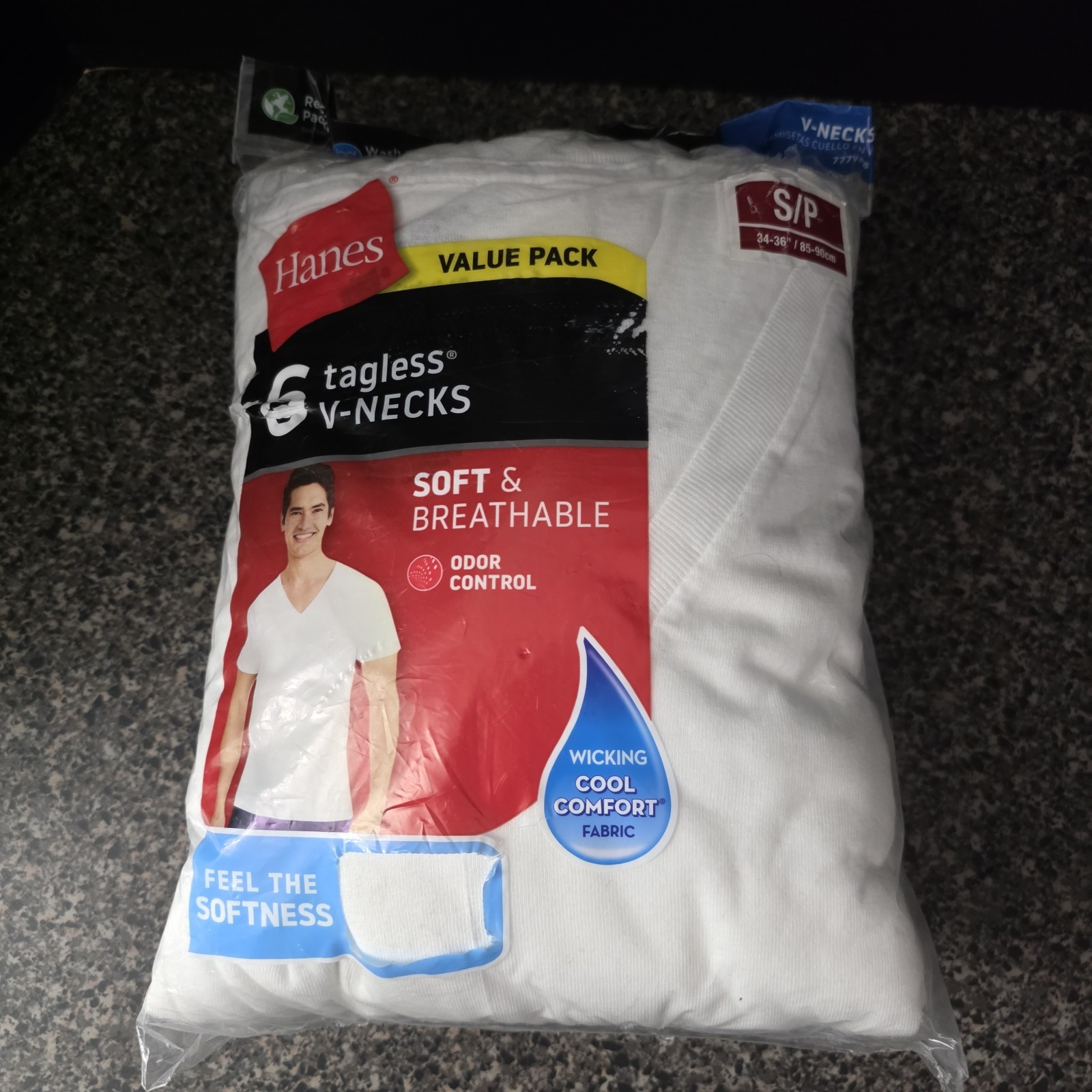 Hanes Men’s Tagless V-Neck T-Shirts White 6 Pack Size Small (34-36″) 2019 NOS