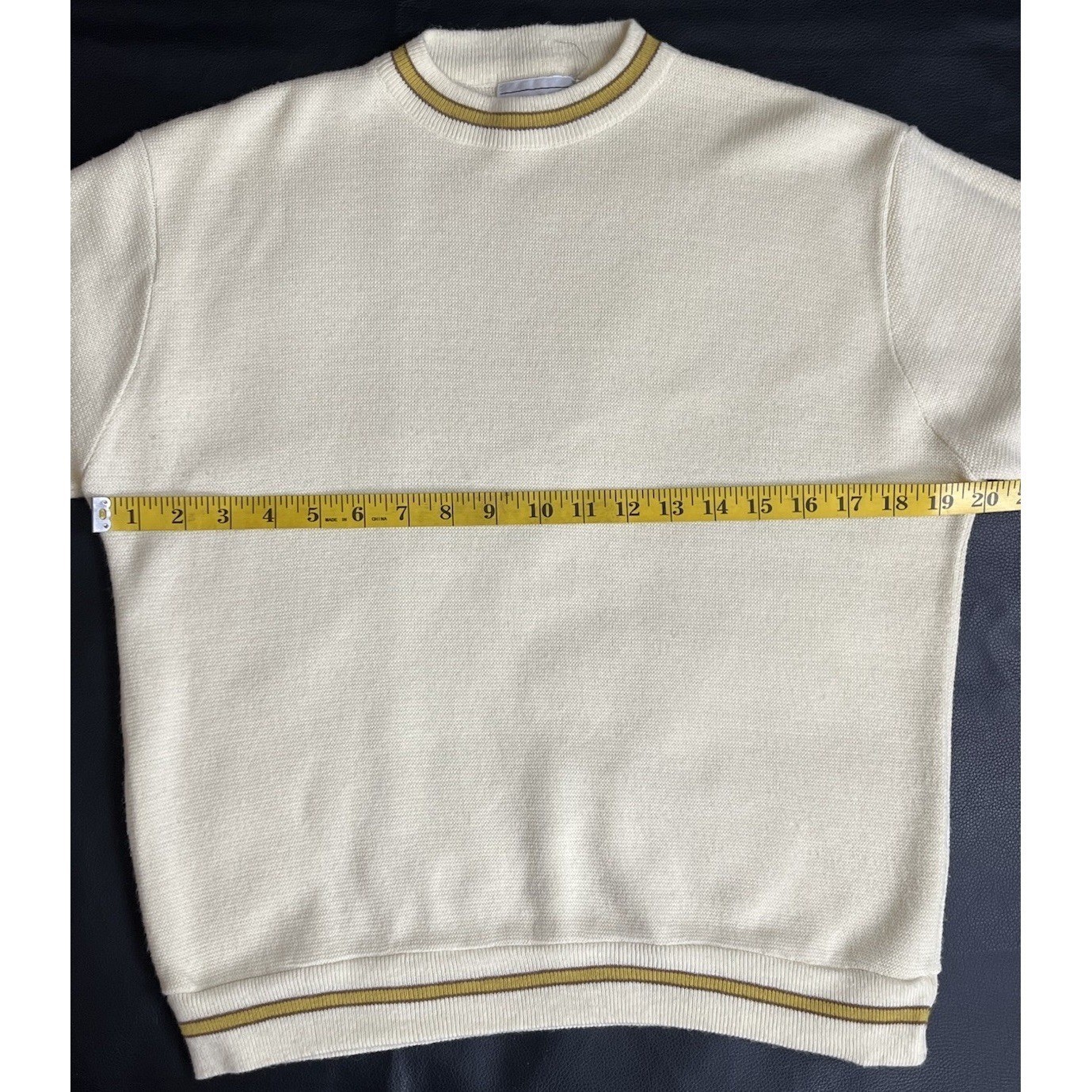 Vintage 60s 70s Donmoor Sweater Boys 20 Men Small Pale Yellow Orlon Acrylic USA gallery