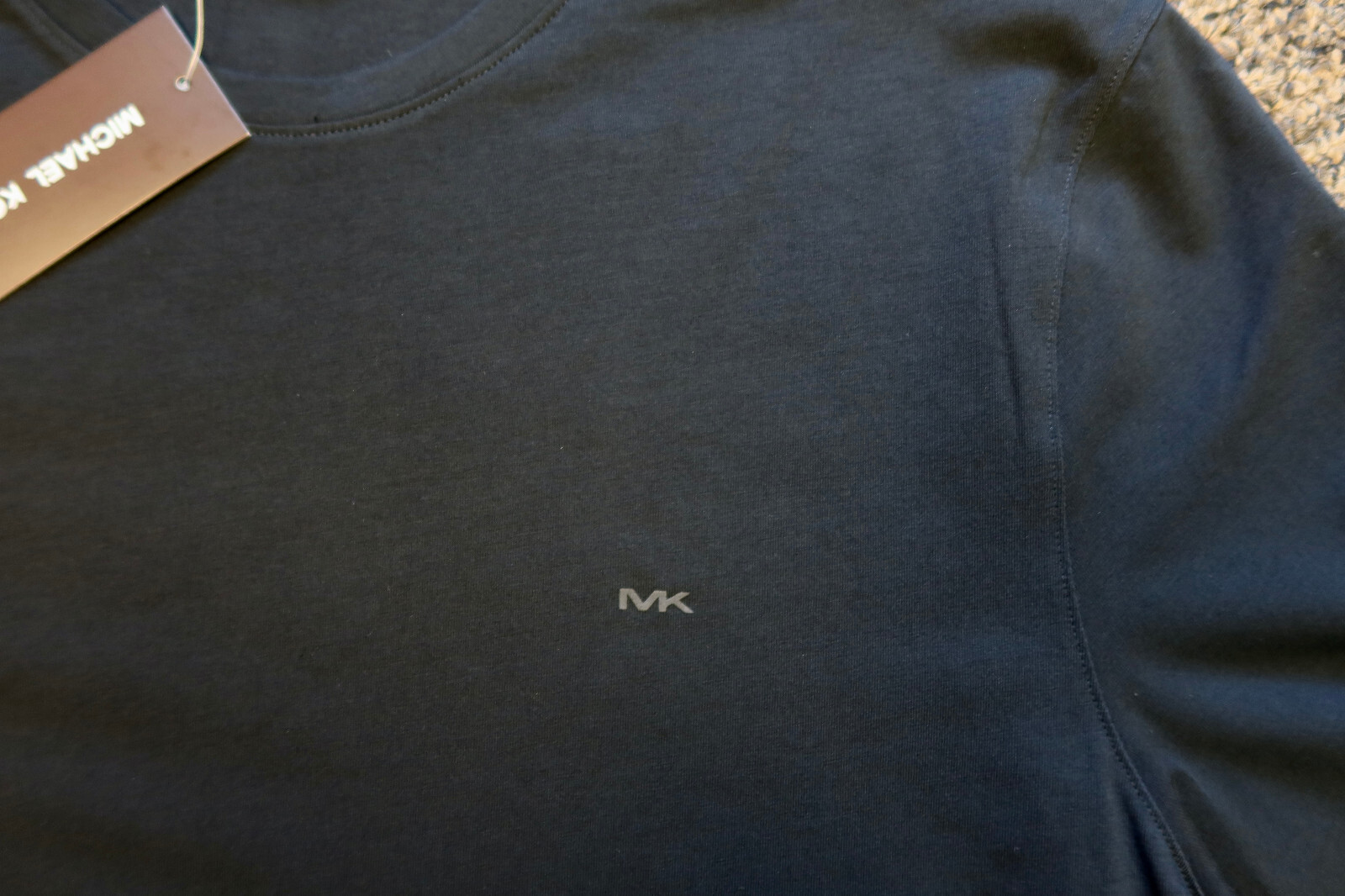 $69 New Michael Kors Men's Cotton Blend Crew Neck Tee T-Shirt - Size XL - Black gallery