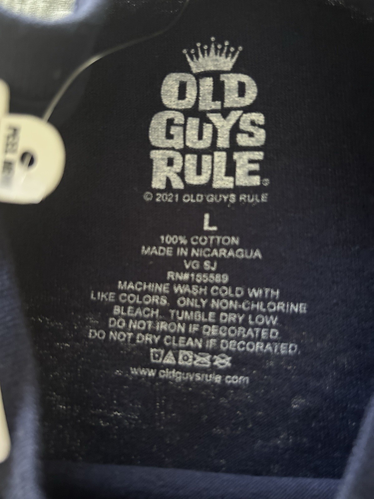 Old Guys Rule TIKI ISLAND Vineyards Men's NEW L Navy Short SL TShirt LTD Edition gallery