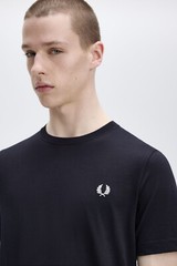 🔵Fred Perry Crew Neck T-Shirt M1600 Ecru 560 New SS25