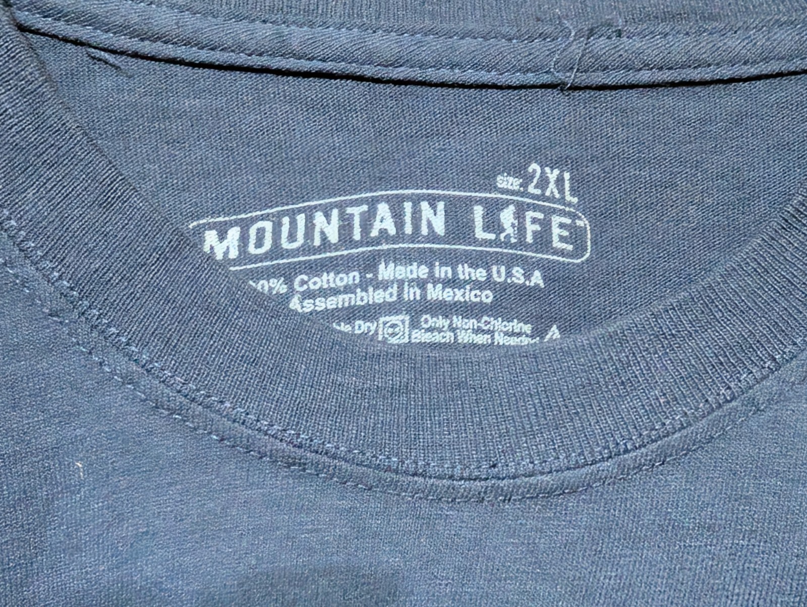 The Mountain Men's T-shirt Blue Red Dot Arms POB Retired Logo 2XL #1398 NWOT gallery