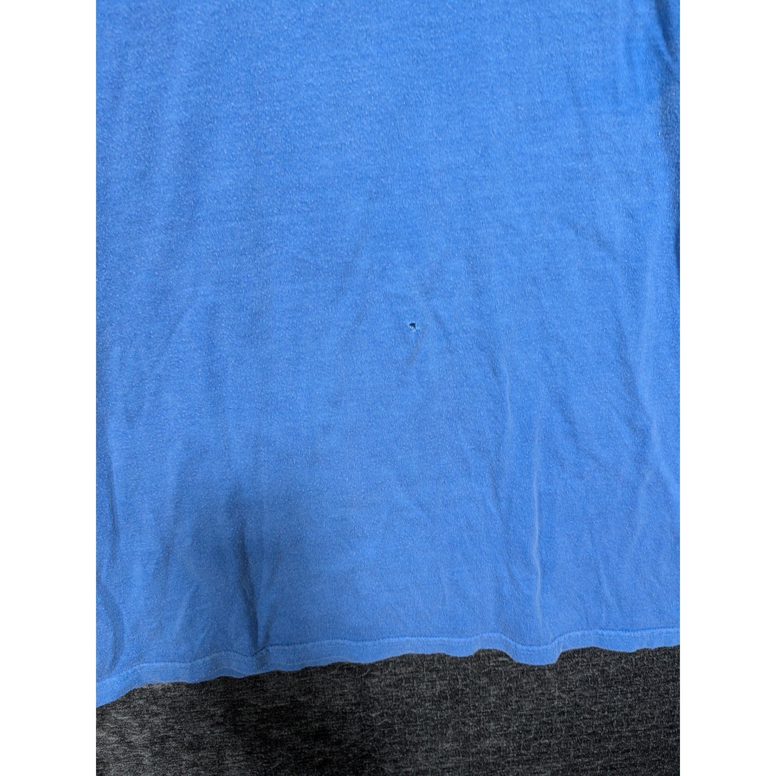 Crazy Shirts Mens Large Blue Hawaii Dyed Bikini Martini Lounge Hawaii T-Shirt gallery