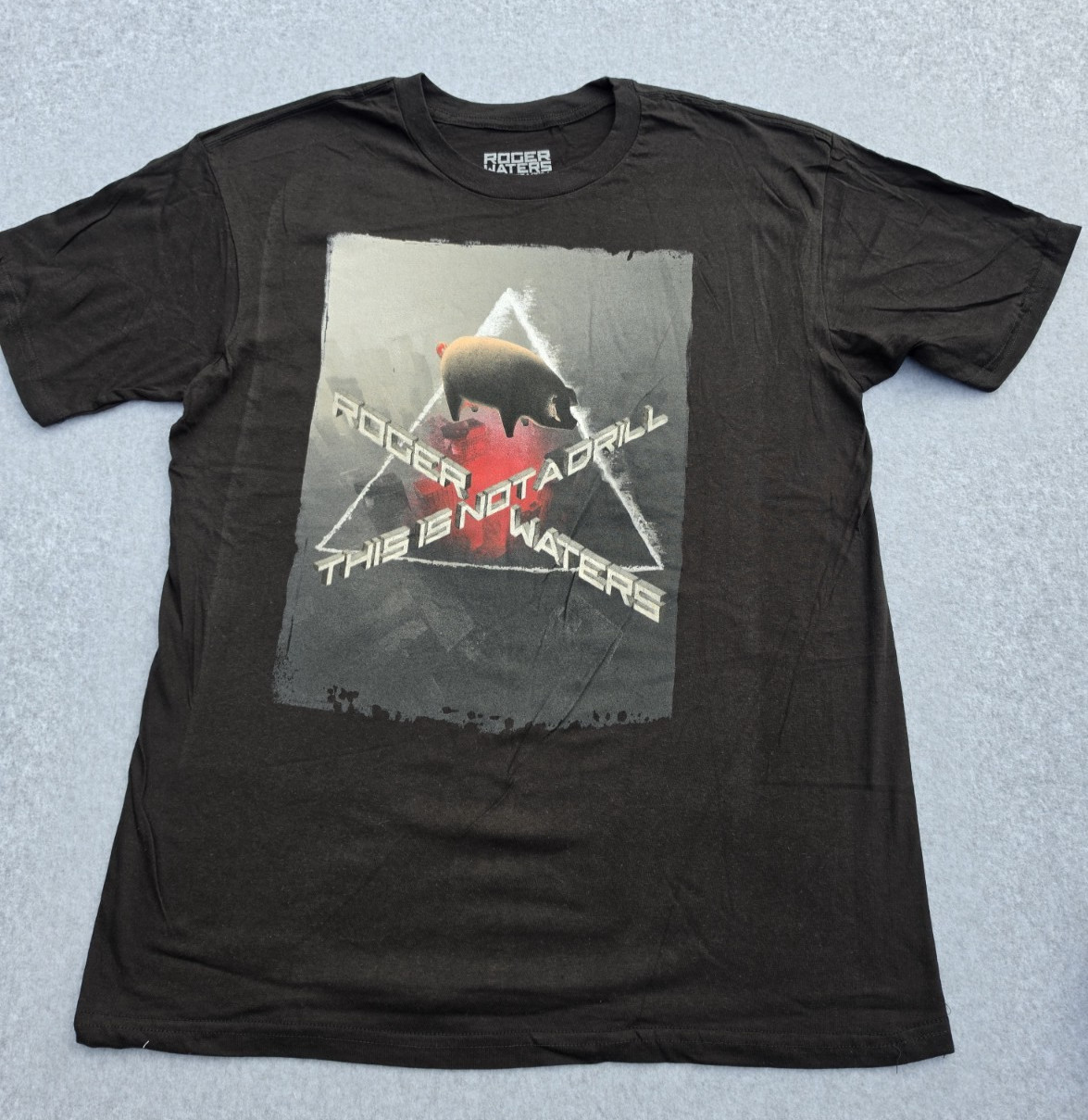 Roger Waters This Is Not A Drill 2022 Size large T Shirt NWOT gallery