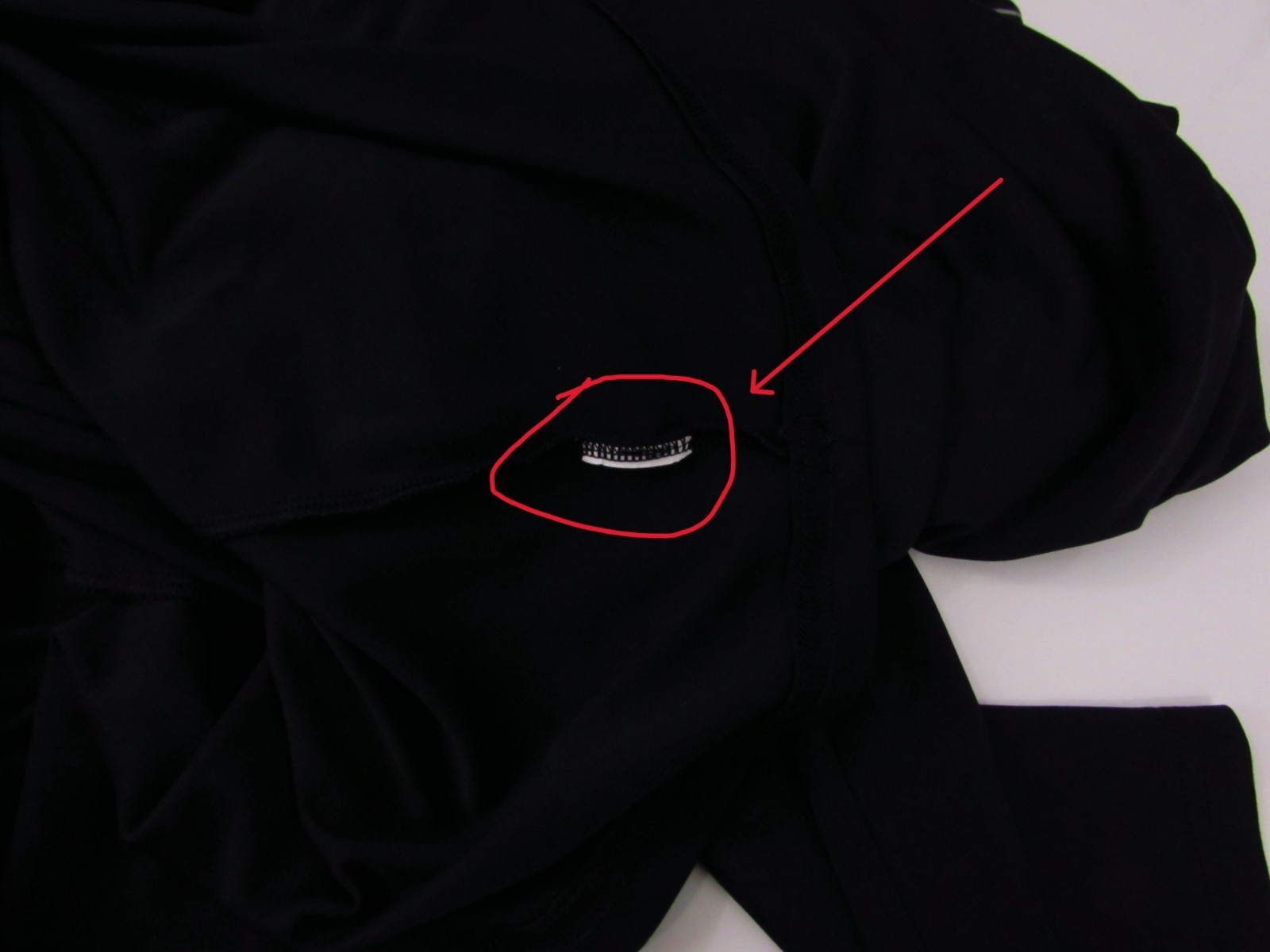 Under Armour Shirt Men's Large Black Heat Gear Fitted Logo Spell Out L/S T-Shirt gallery