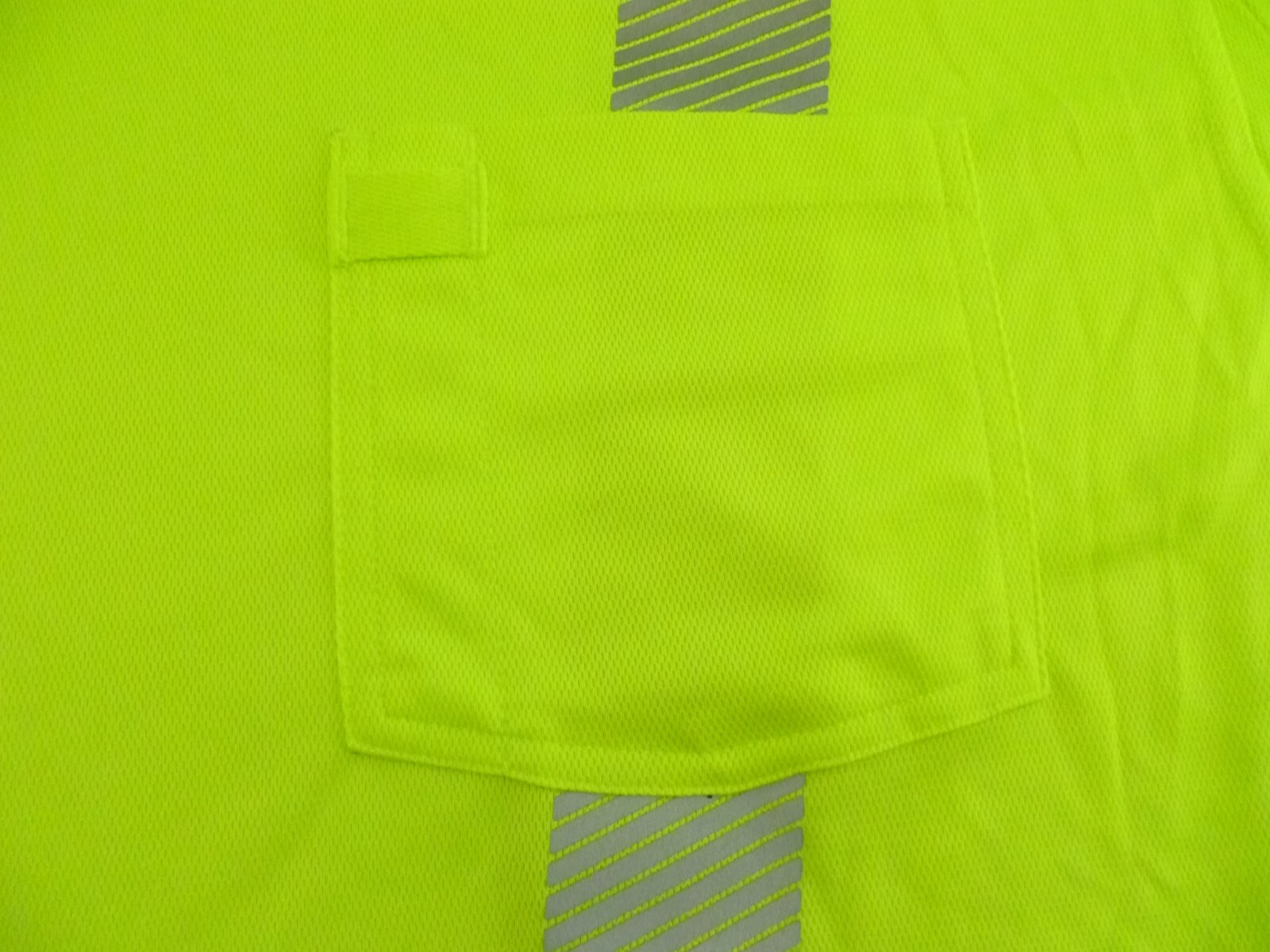 NEW Men's Duluth Trading Co Hi Vis Tee Shirt- Safety Green, 2XL gallery