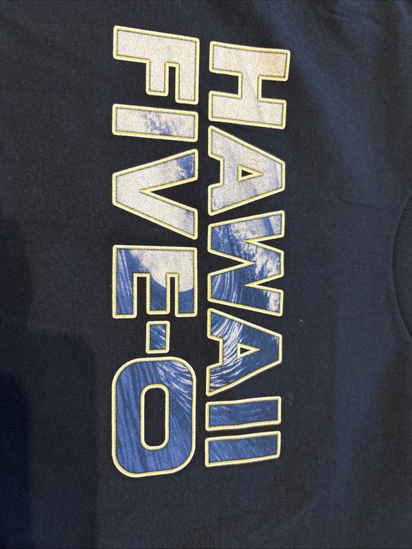 Hawaii Five 5-0 PI Shield Large 2 SidedT-Shirt Filmed on Location Honolulu gallery