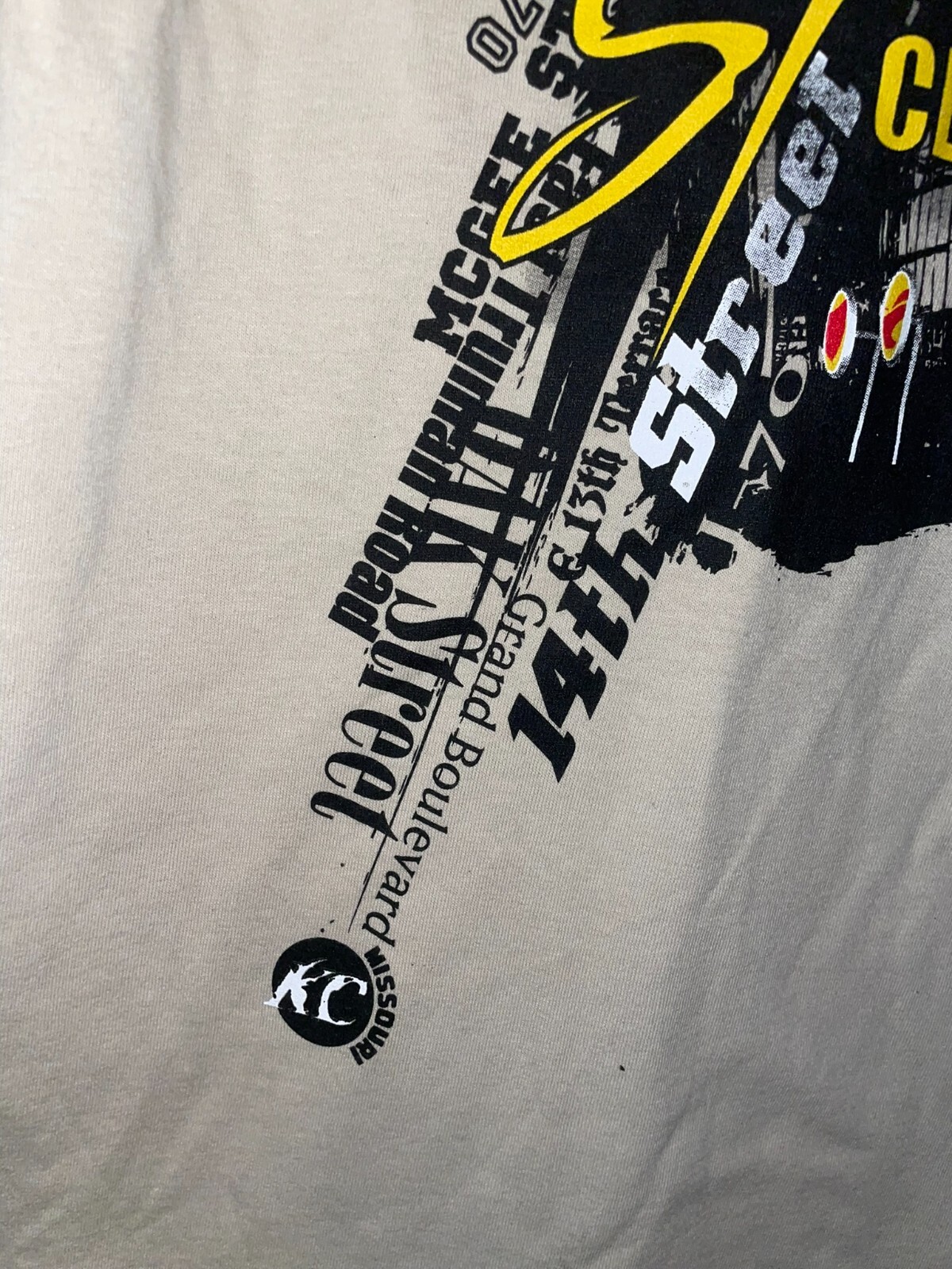 2000s NEW The Sprint Center Events Arena Music Sports Brown Shirt Y2K S Small gallery