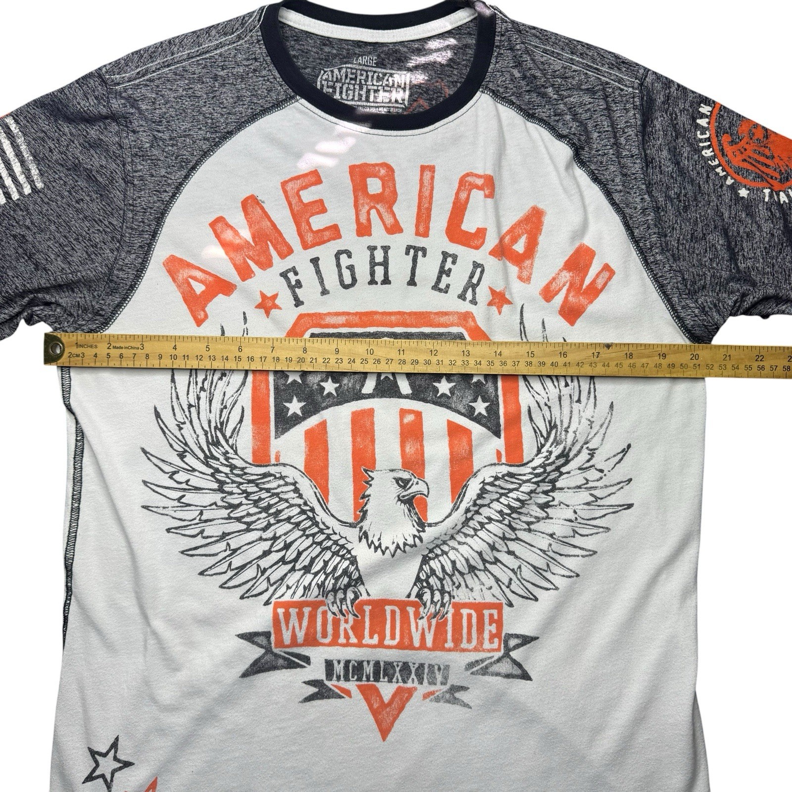 American Fighter Mens Large T Shirt White Gray Orange MMA Y2K gallery