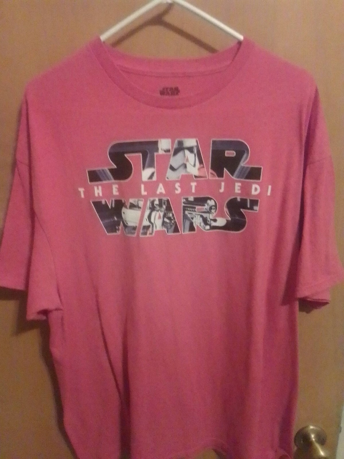 STAR WARS THE LAST JEDI 2XL RED SHORT SLEEVE T-SHIRT 24″ X 29″ cotton