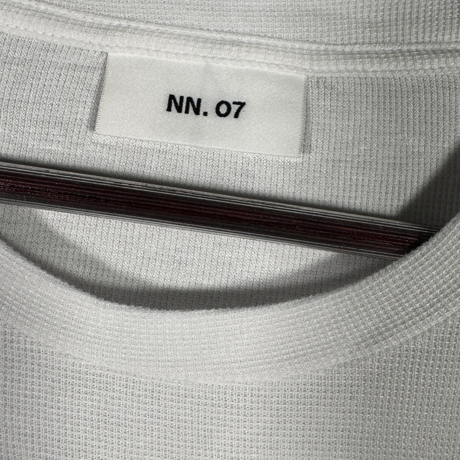 NN. 07 Shirt Mens XL White Clive Waffle Knit Lightweight Crewneck T-Shirt Tee gallery