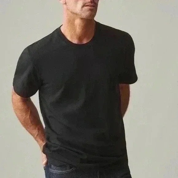 American Giant Black Crew Neck Short Sleeve T Shirt Made in USA Size Medium gallery
