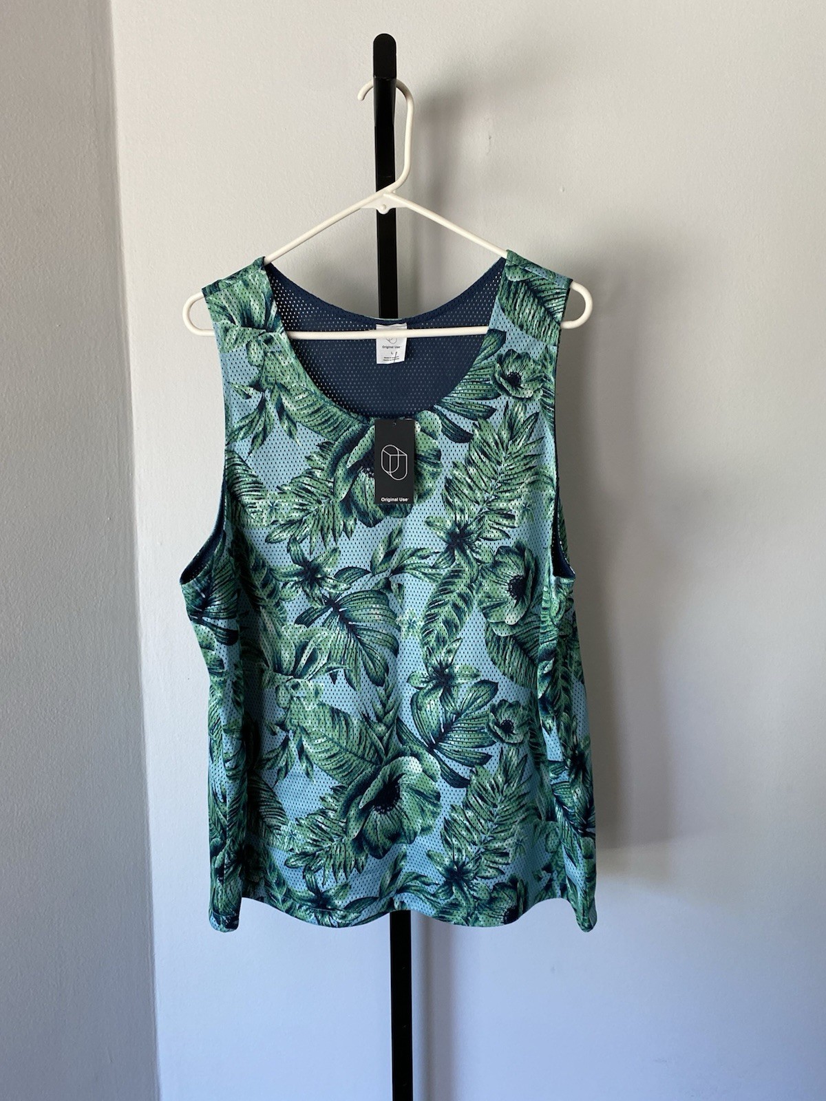 Original Use Men’s Mesh Birds Of Paradise Floral Tank Top Size Large gallery