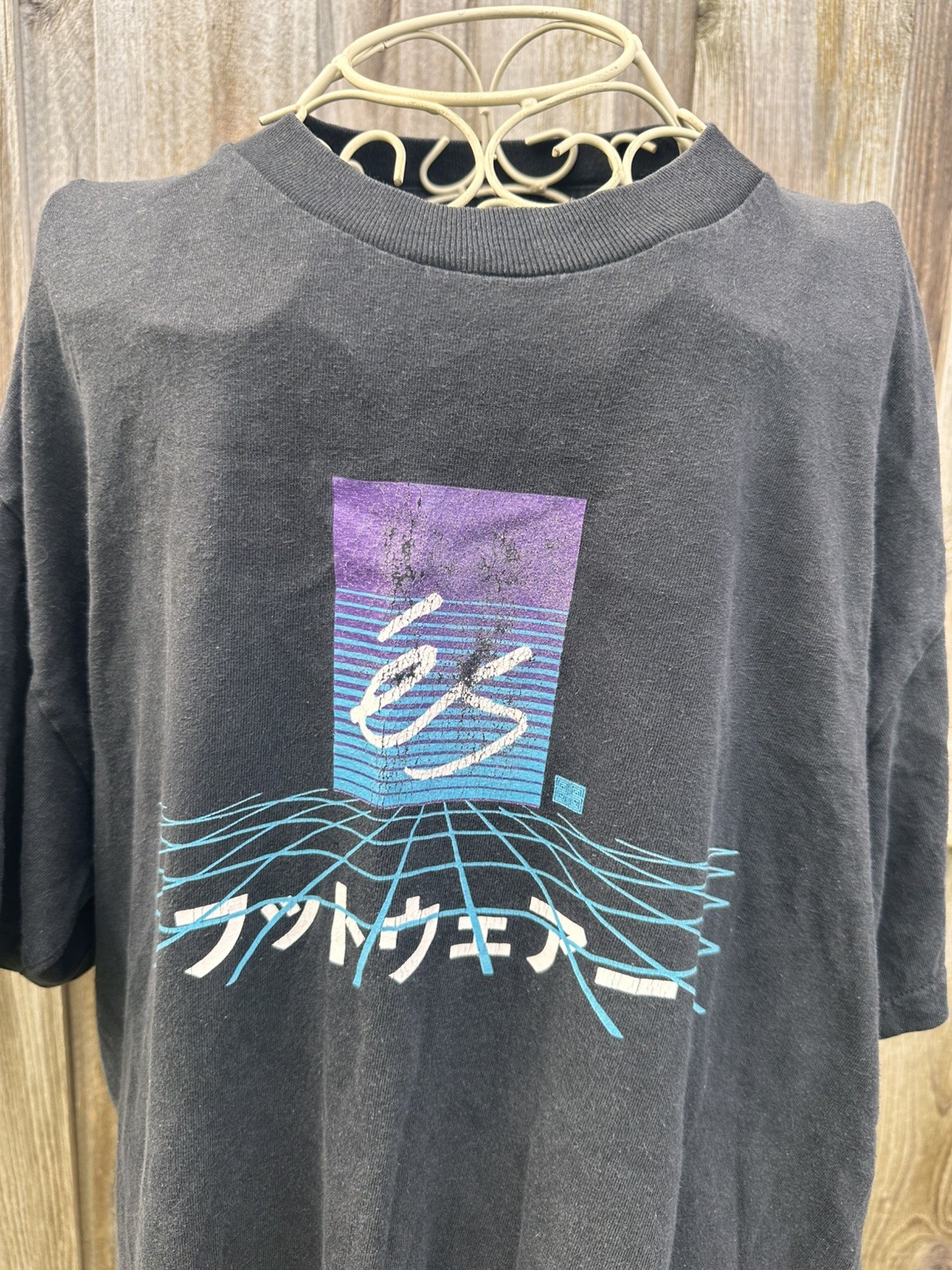 vintage és Skateboard Gundam Tshirt size large gallery