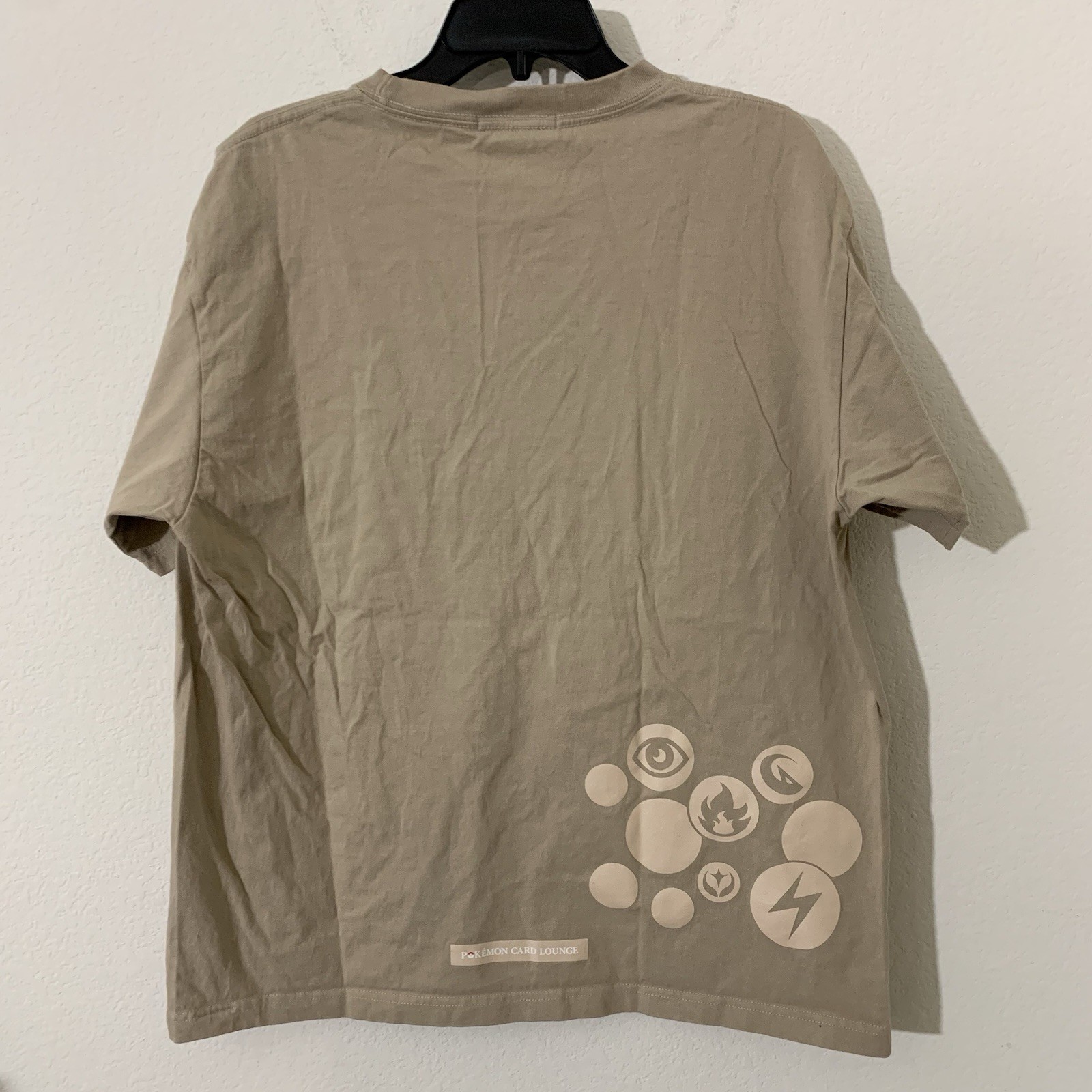 2004 Pokémon Card Lounge Men’s Shirt Large Beige Graphic Double Sided Print S/S gallery