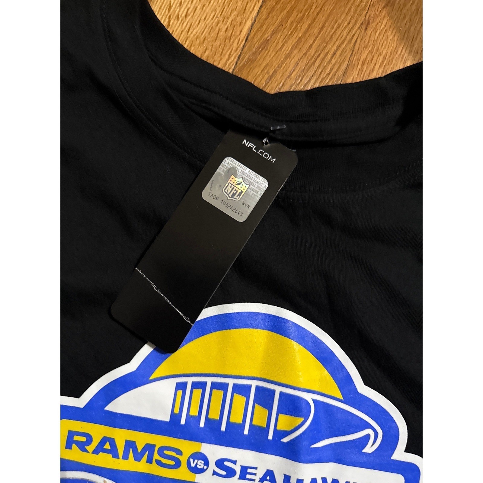 New Era NFL Rams vs Seahawks SoFi Stadium Dec 19 2021 Matchup T-Shirt Black Mens gallery
